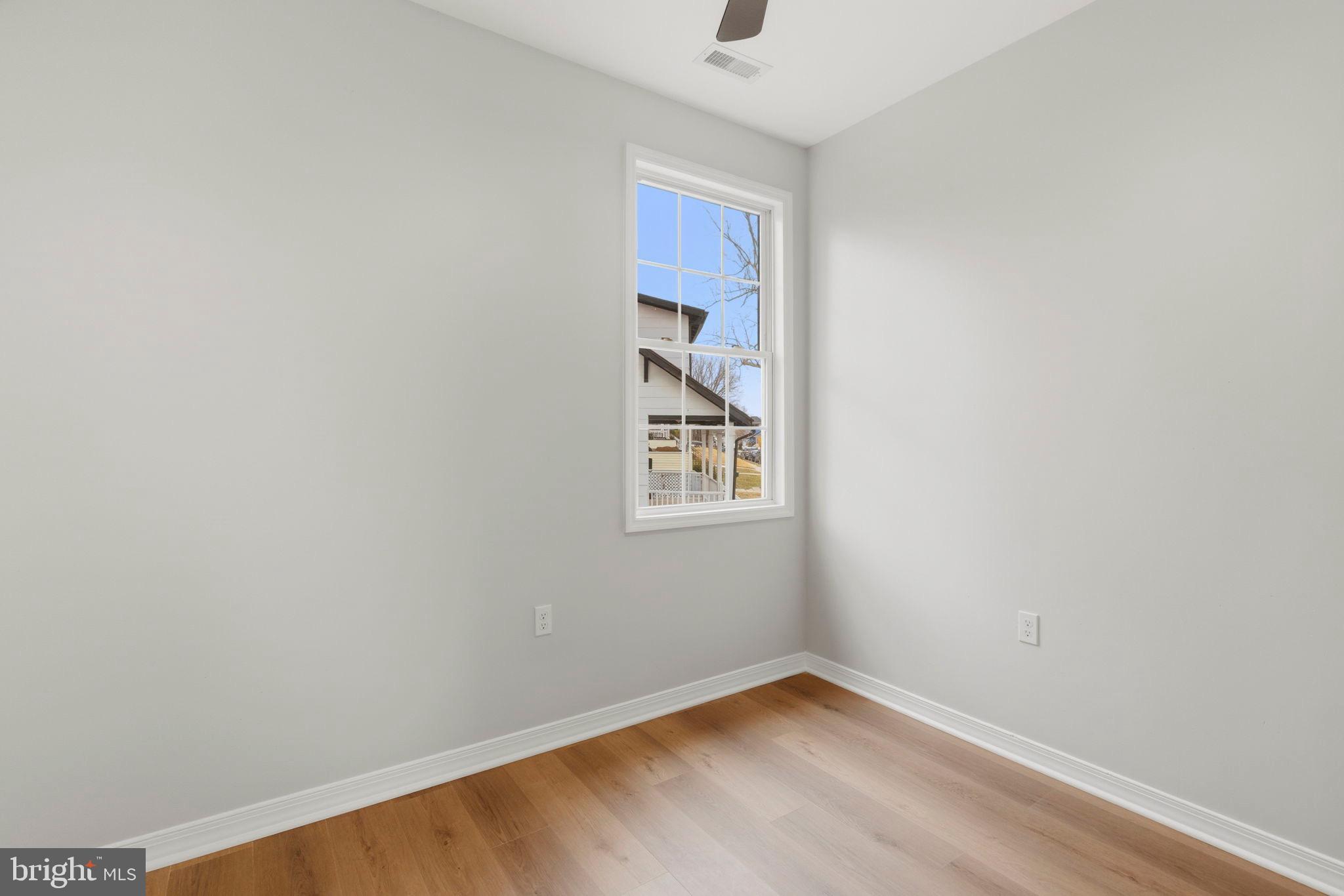 OVERLEA - Residential