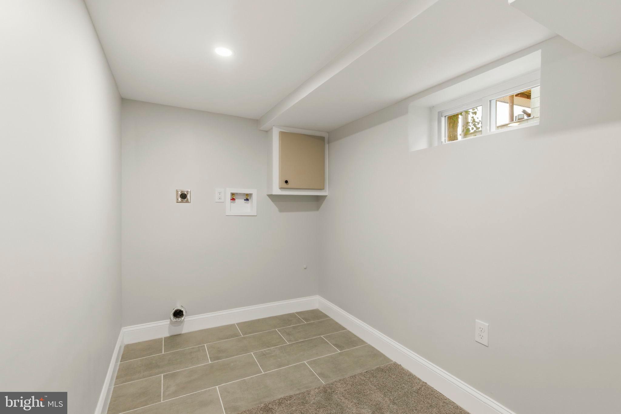 OVERLEA - Residential