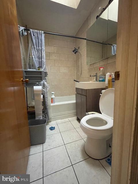 MAYFAIR - Residential