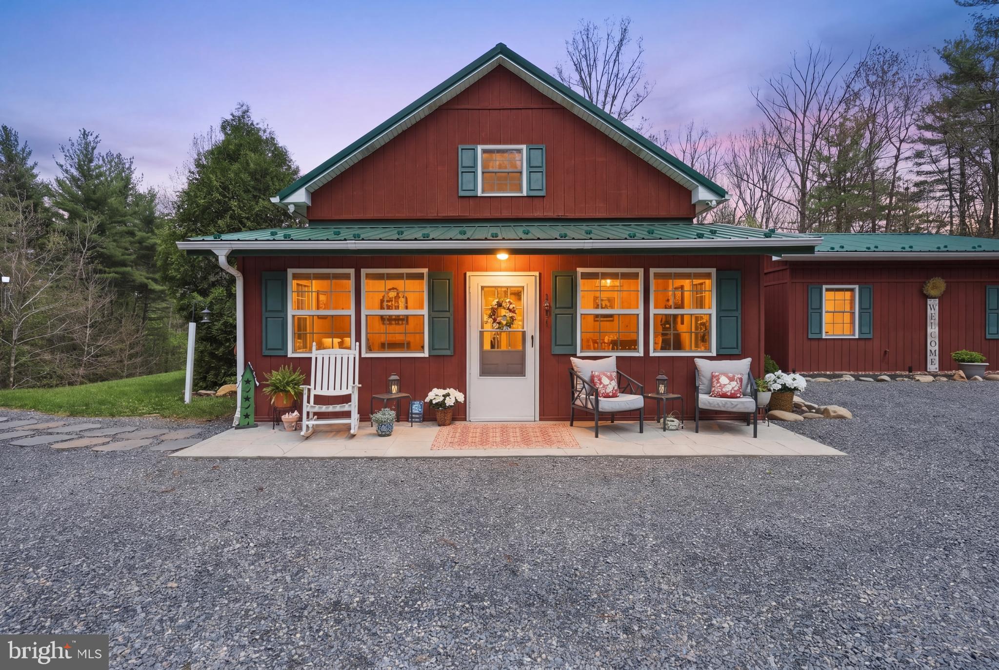 LAKE FERNDALE - Residential