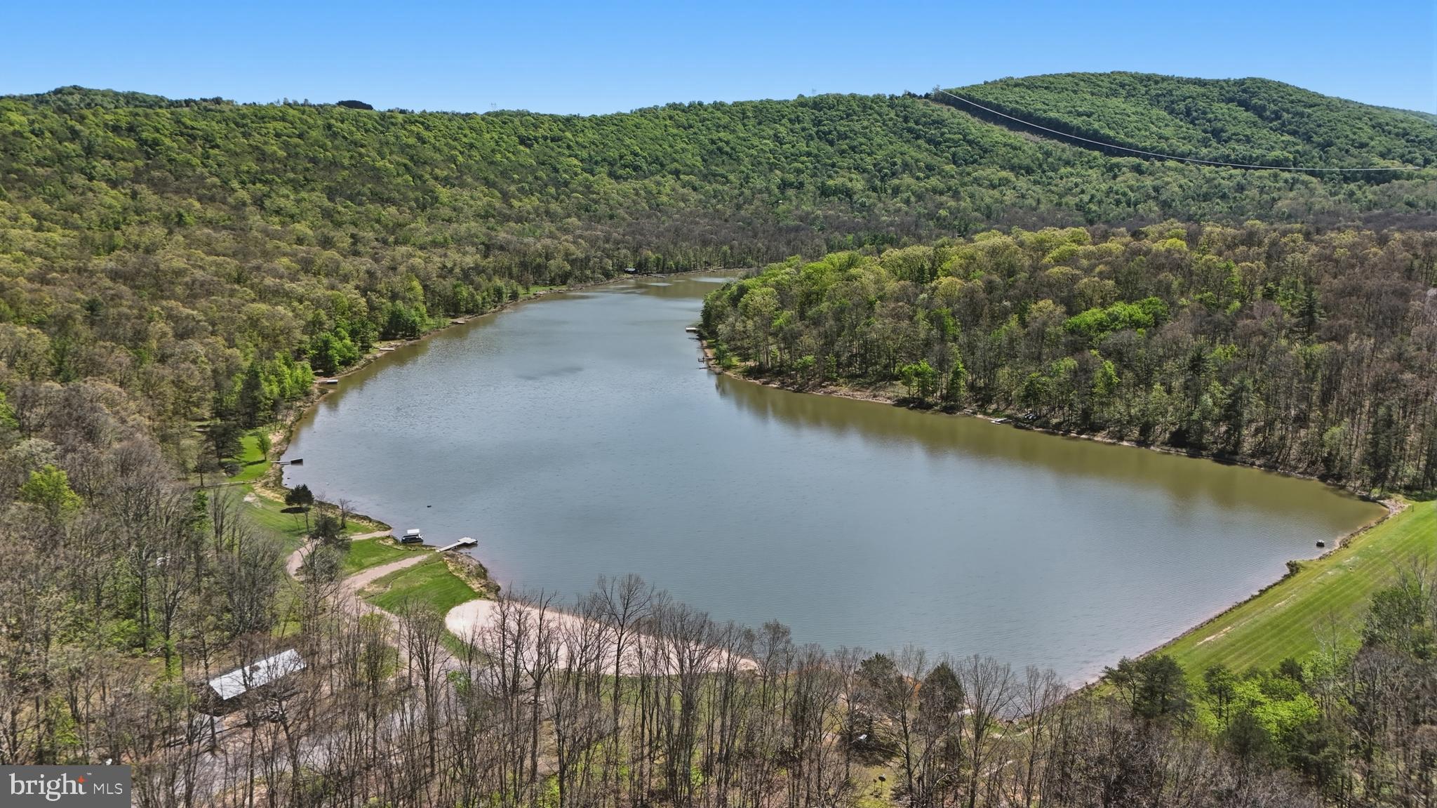 LAKE FERNDALE - Residential
