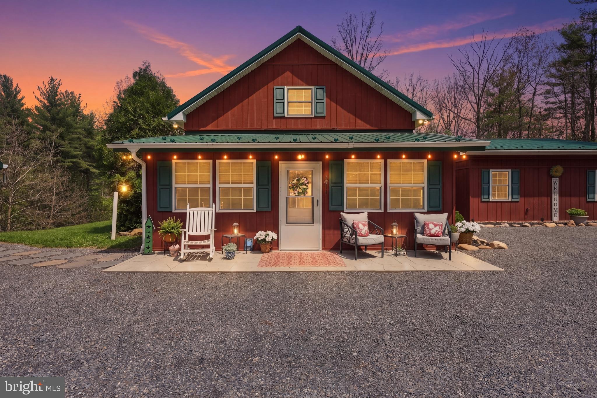 LAKE FERNDALE - Residential