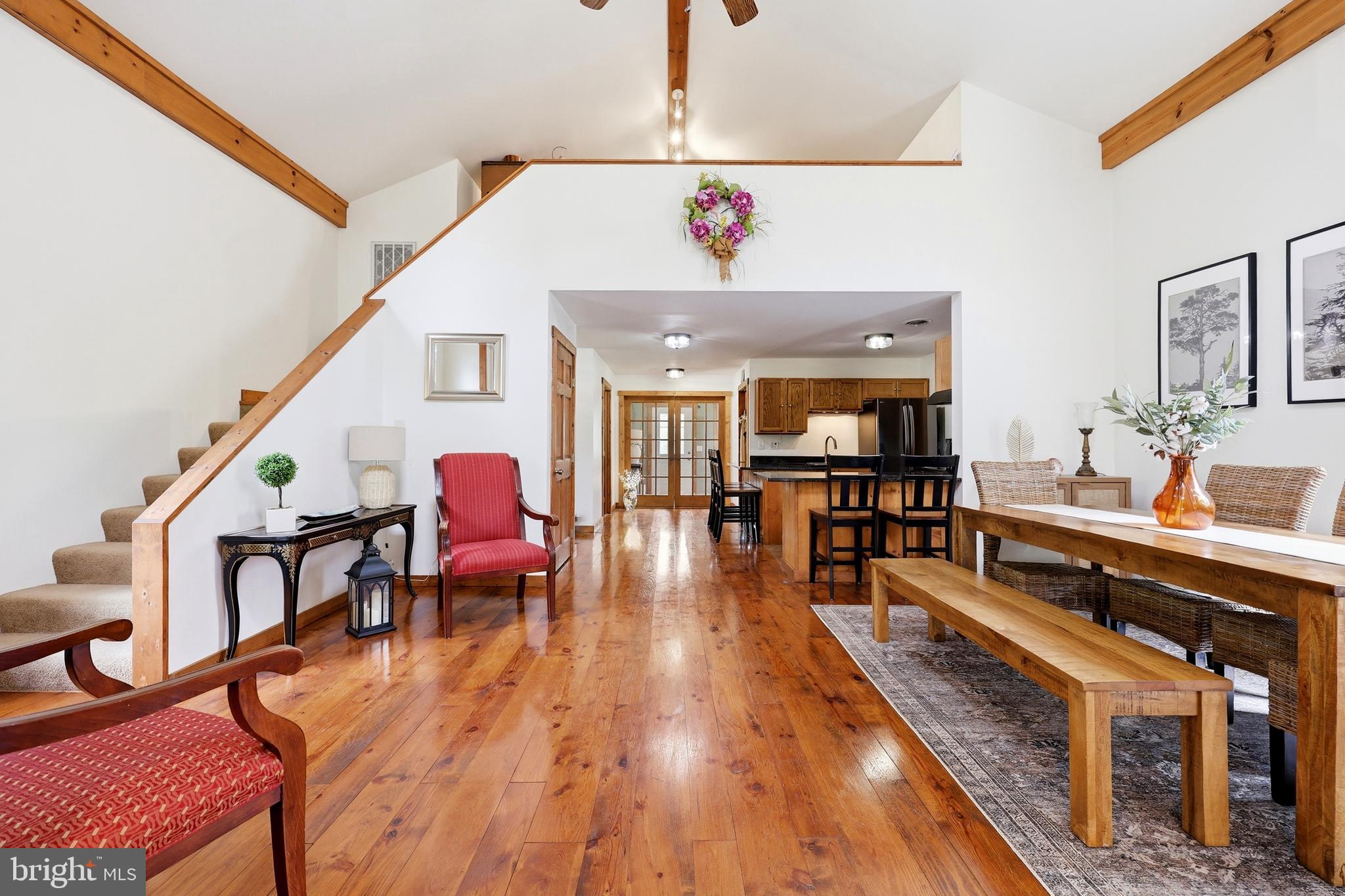 LAKE FERNDALE - Residential