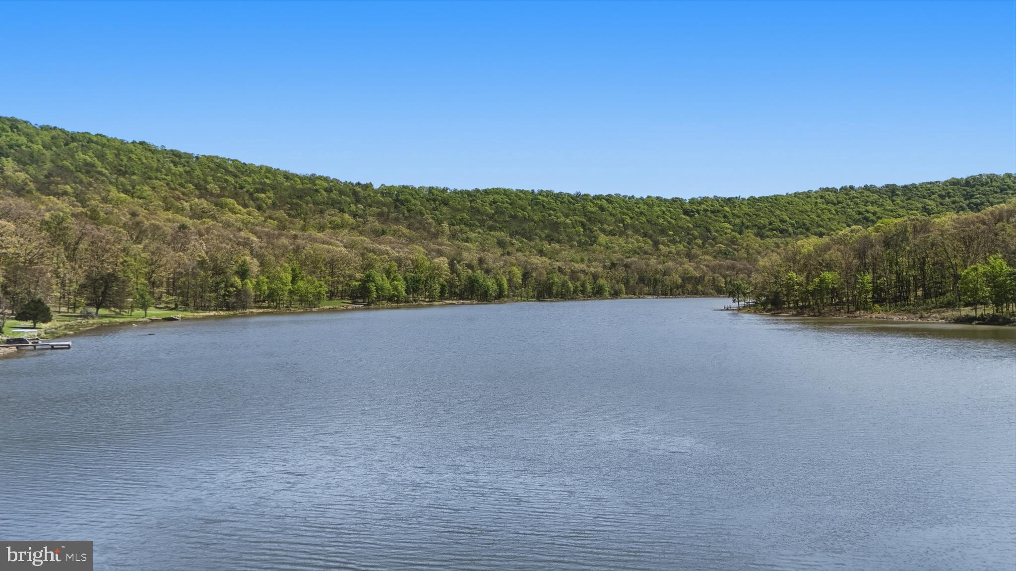LAKE FERNDALE - Residential