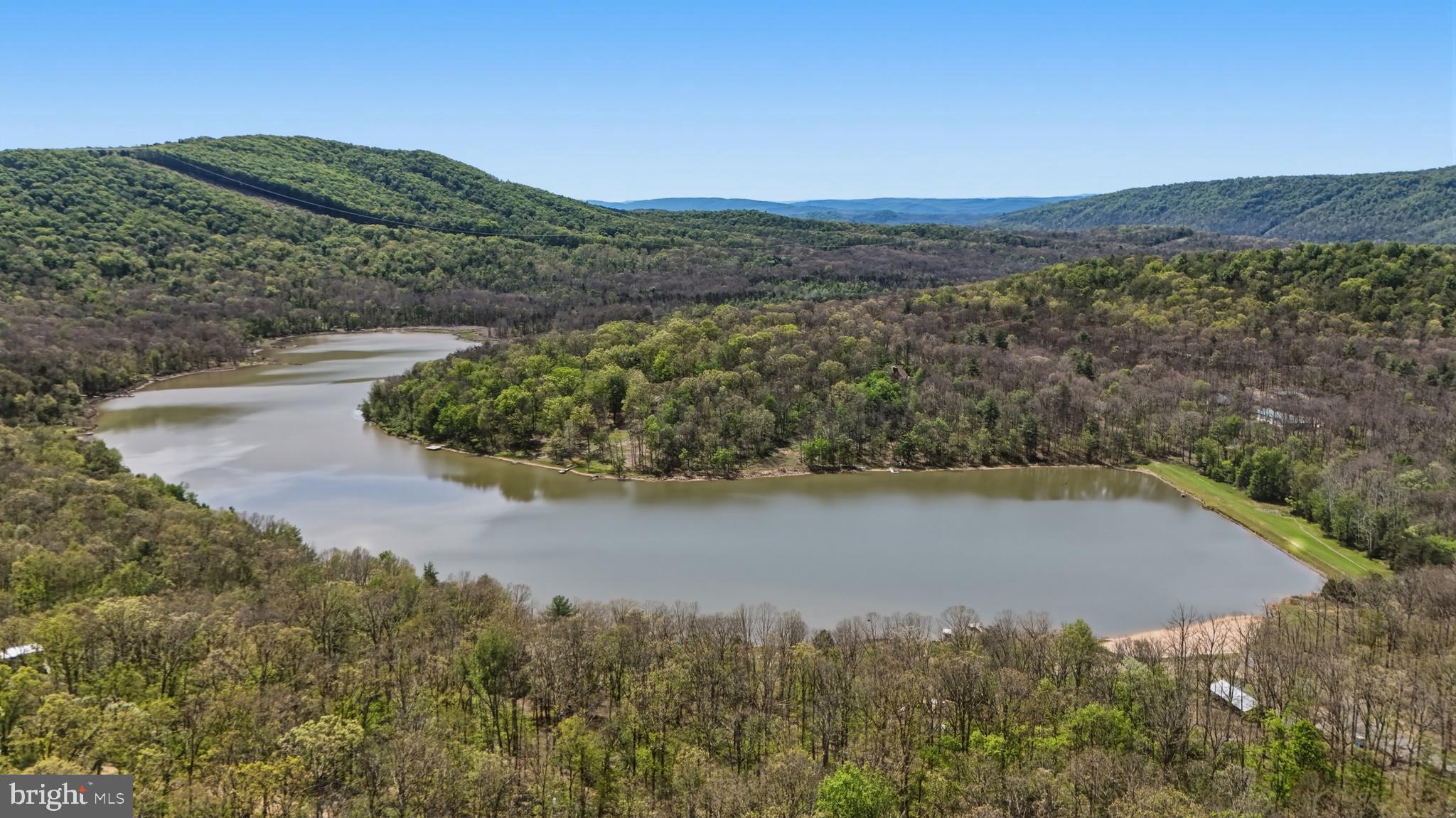 LAKE FERNDALE - Residential