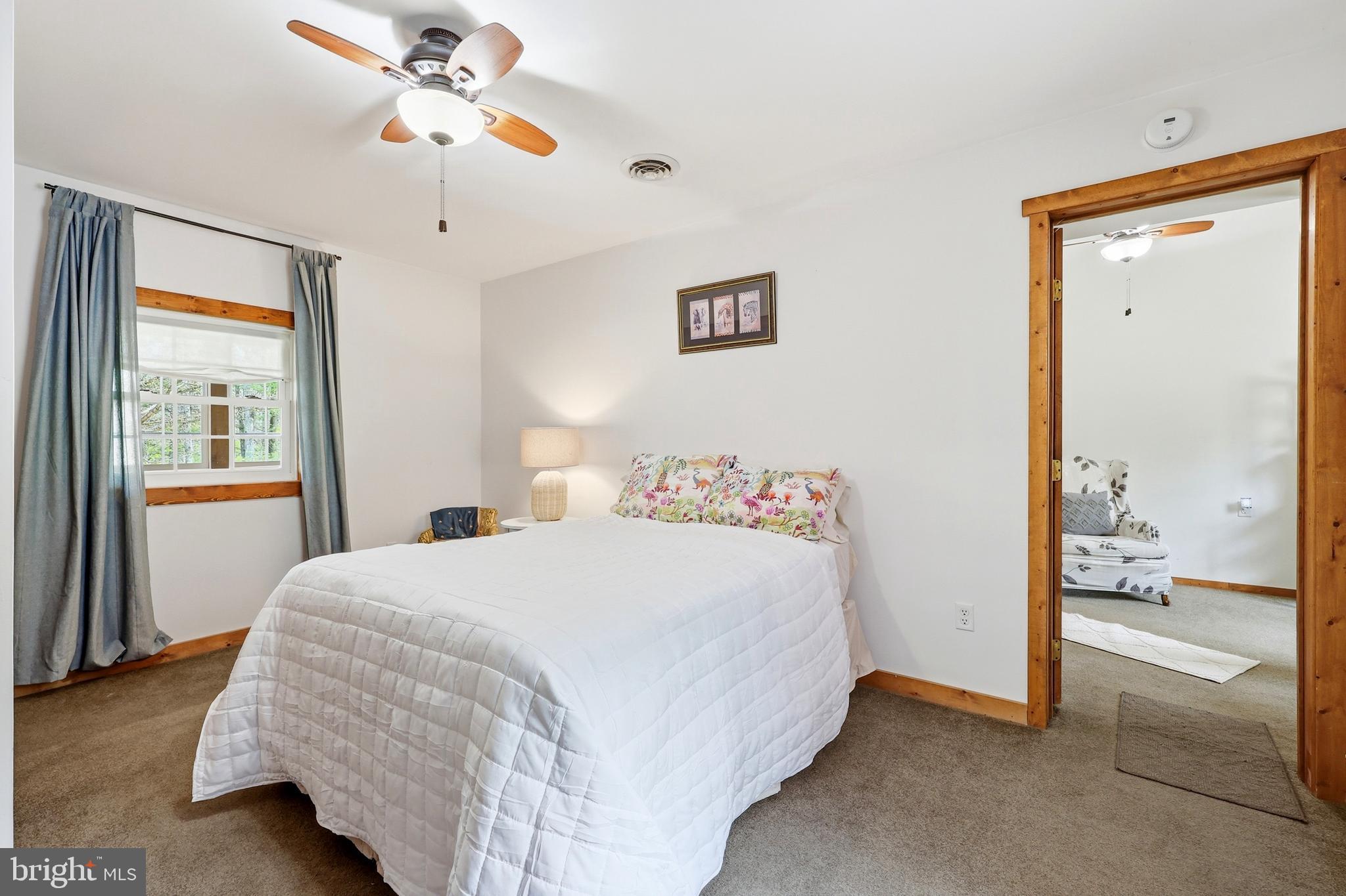LAKE FERNDALE - Residential