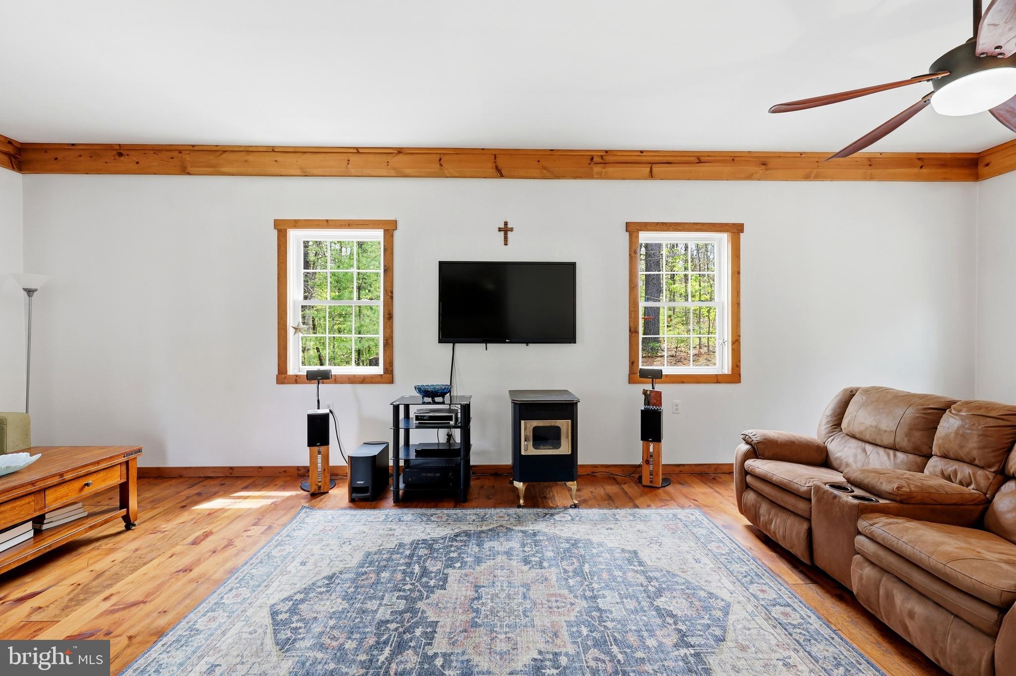 LAKE FERNDALE - Residential