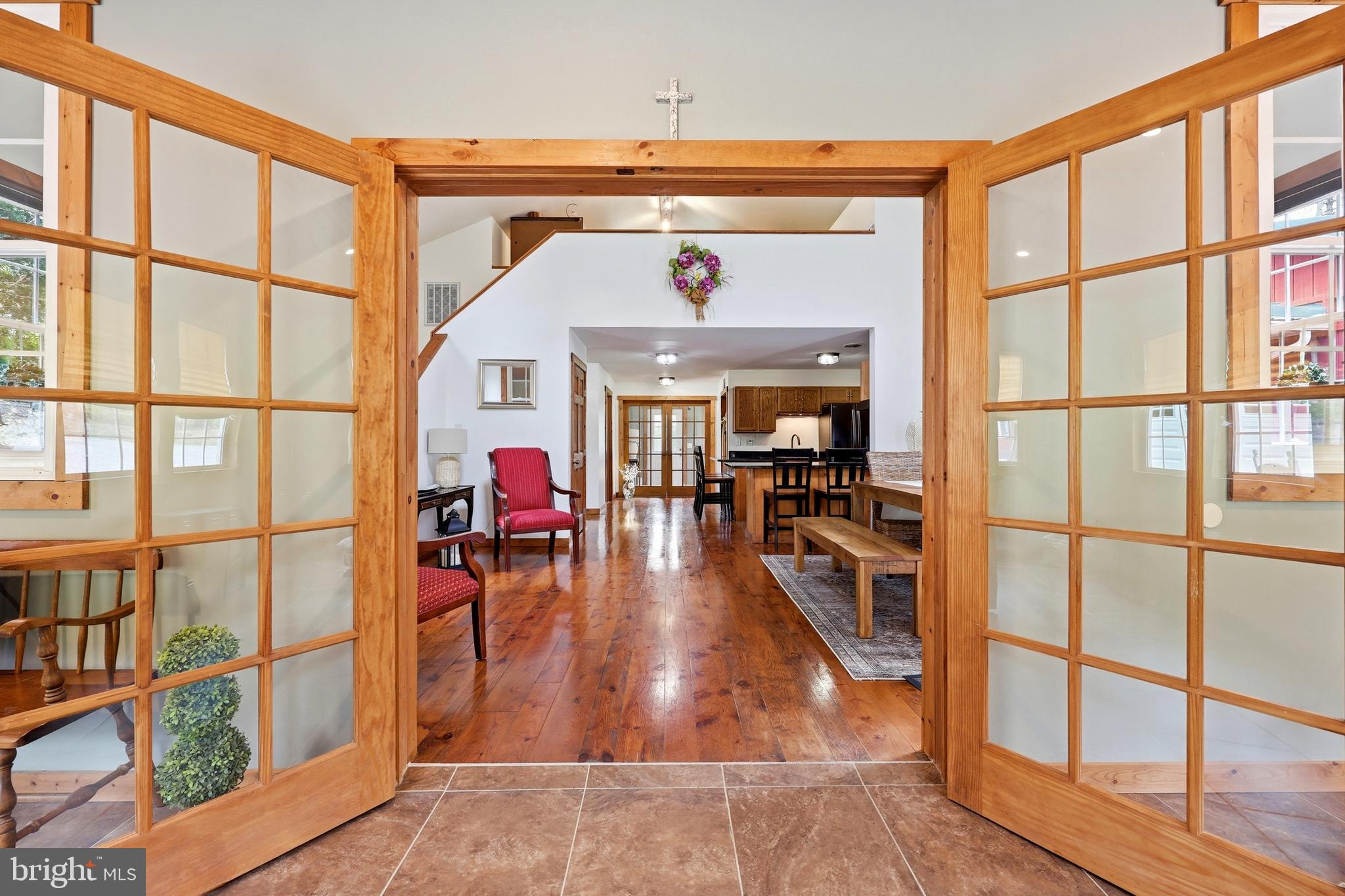 LAKE FERNDALE - Residential
