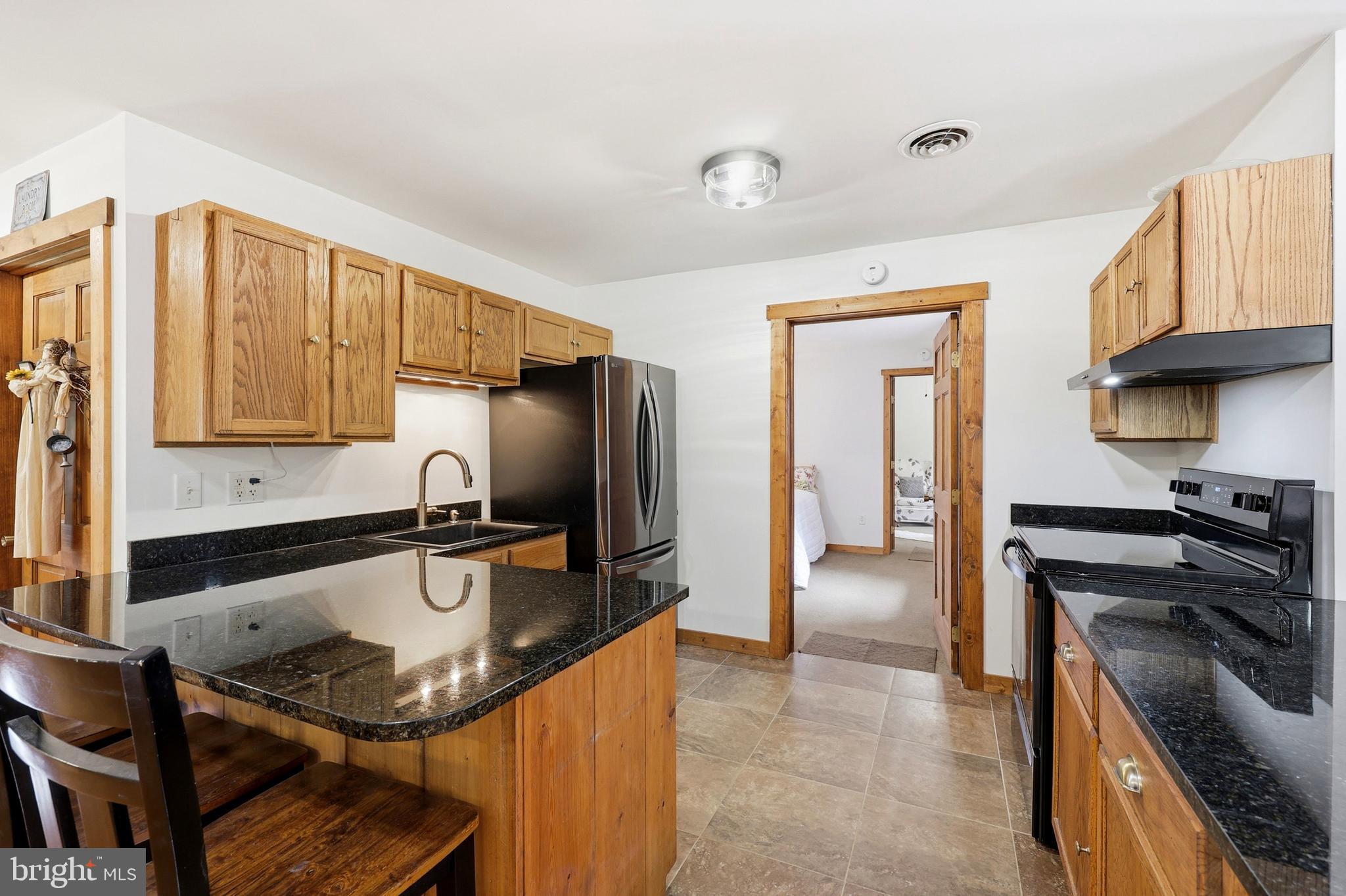 LAKE FERNDALE - Residential