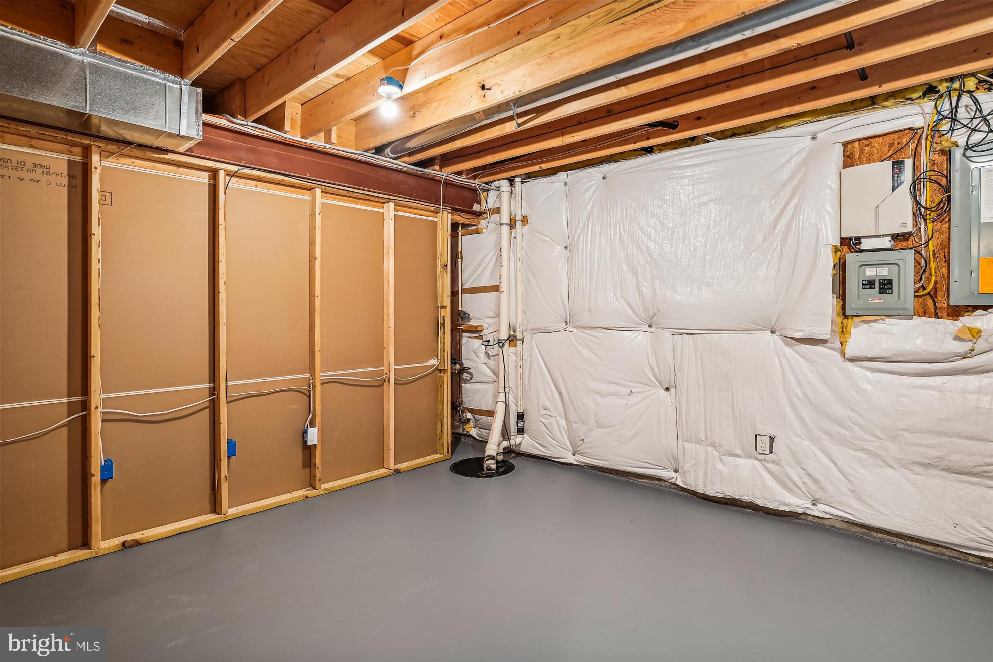 WHITETAIL WOODS II - Residential