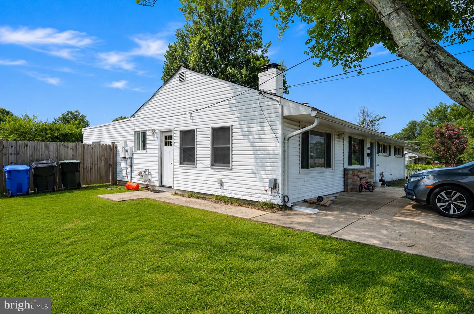 4803 APPLE TREE DRIVE