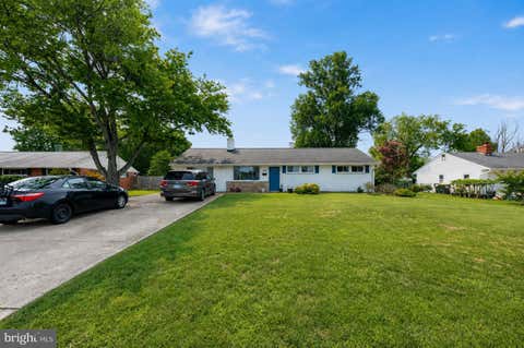 Photo of 4803 Apple Tree Drive, ALEXANDRIA, VA 22310 (MLS # VAFX2331694)