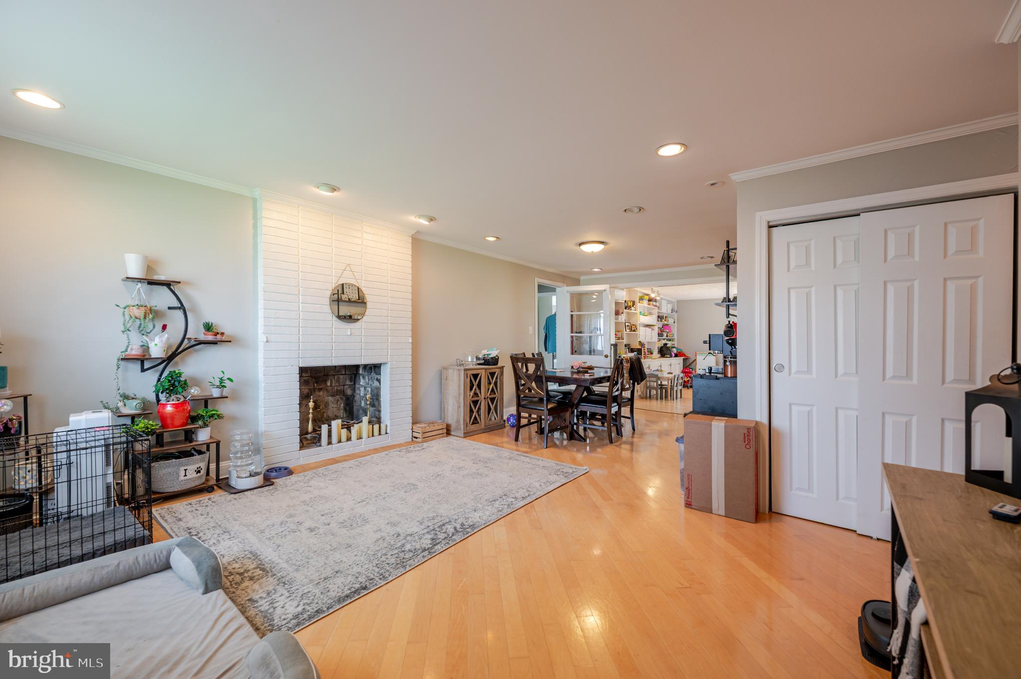 4803 APPLE TREE DRIVE