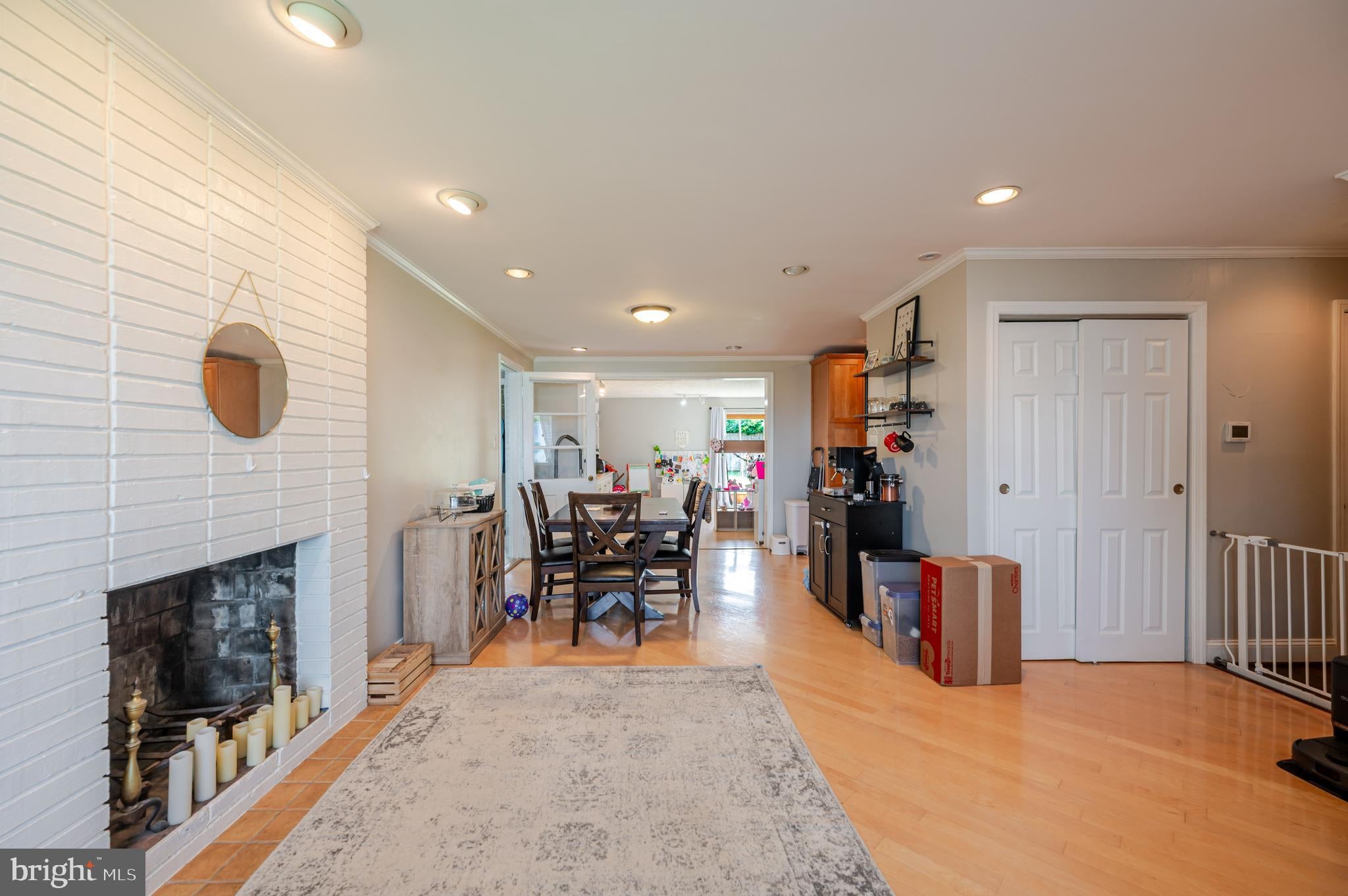 4803 APPLE TREE DRIVE