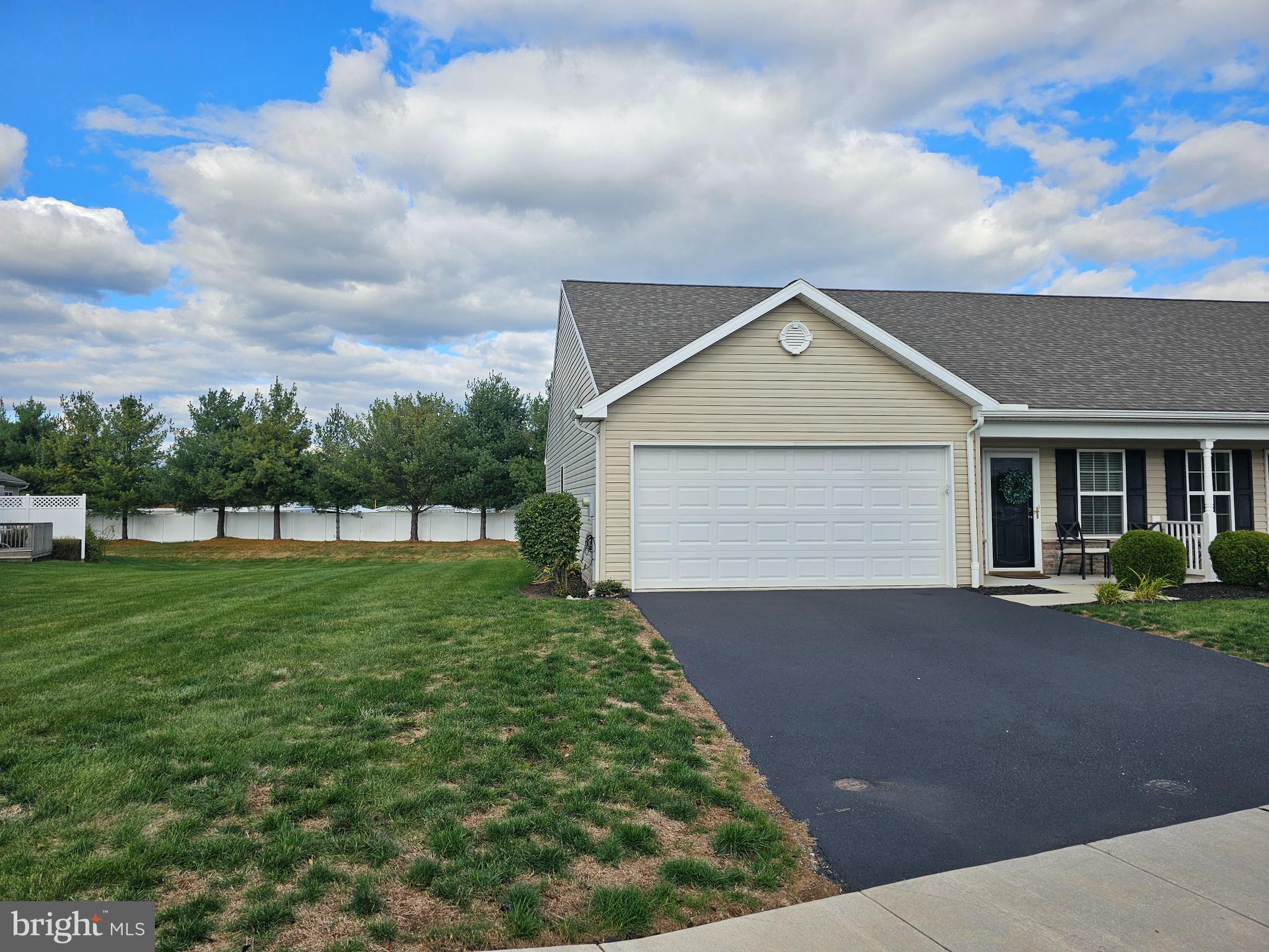 3040 BARLEY CIRCLE 19
