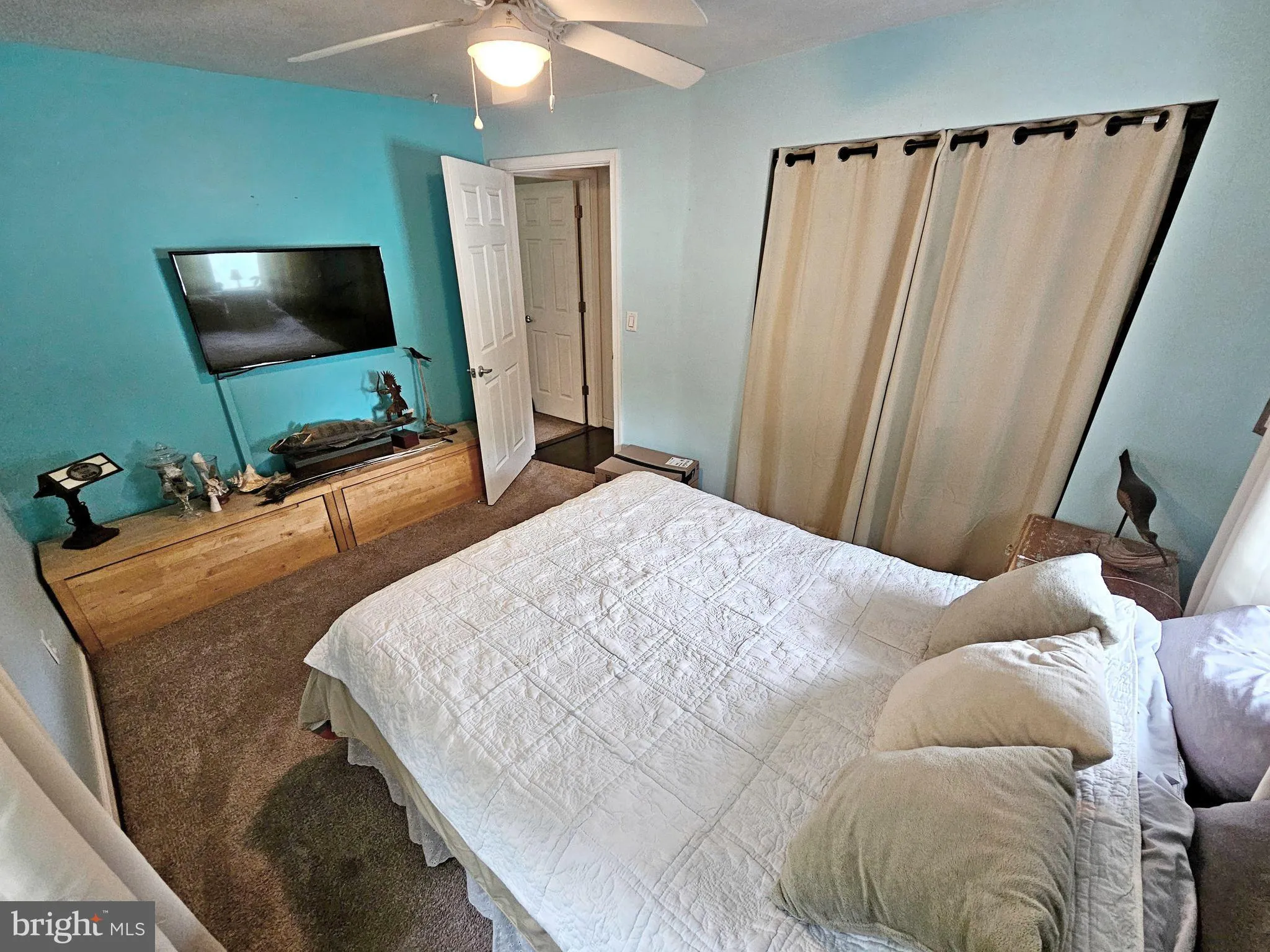 Columbia, Pennsylvania 17512, United States, 3 Bedrooms Bedrooms, ,2 BathroomsBathrooms,Residential,Pending,128521