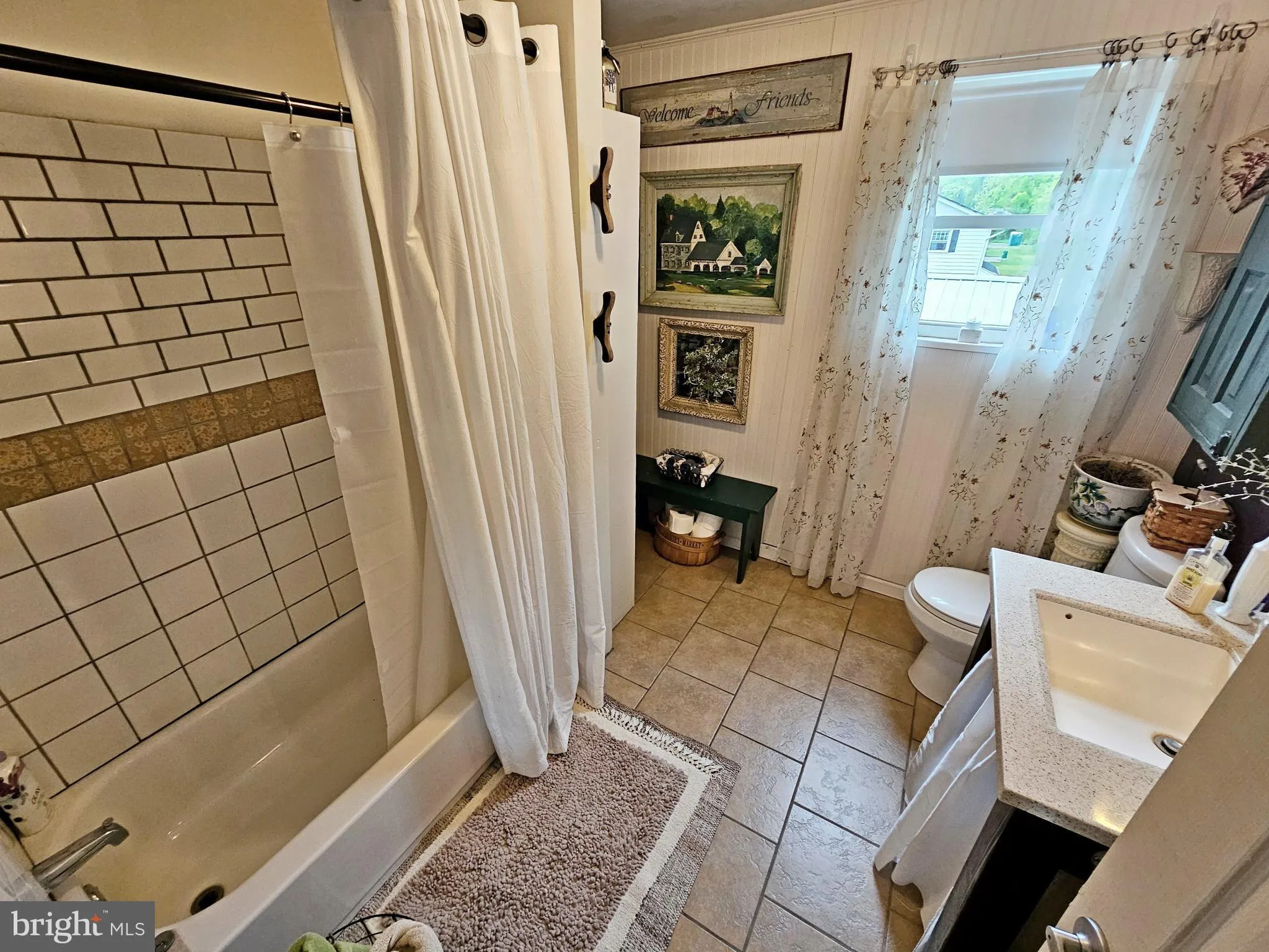 Columbia, Pennsylvania 17512, United States, 3 Bedrooms Bedrooms, ,2 BathroomsBathrooms,Residential,Pending,128521