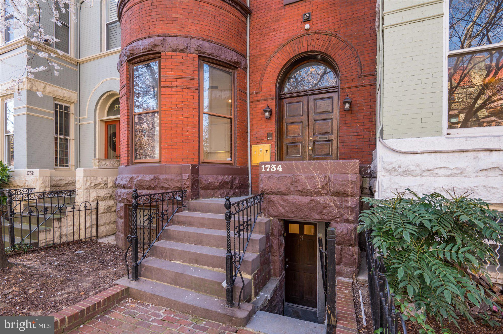 DUPONT CIRCLE - Residential Lease