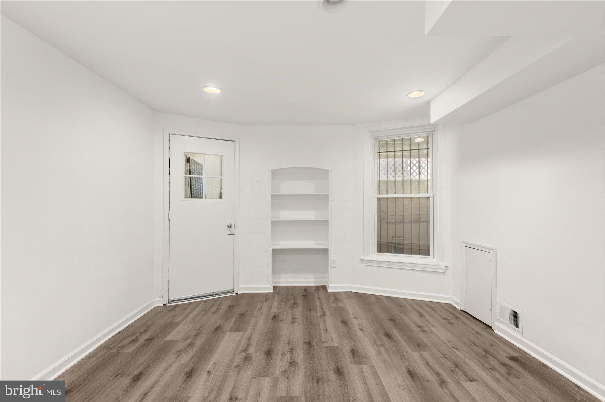 DUPONT CIRCLE - Residential Lease
