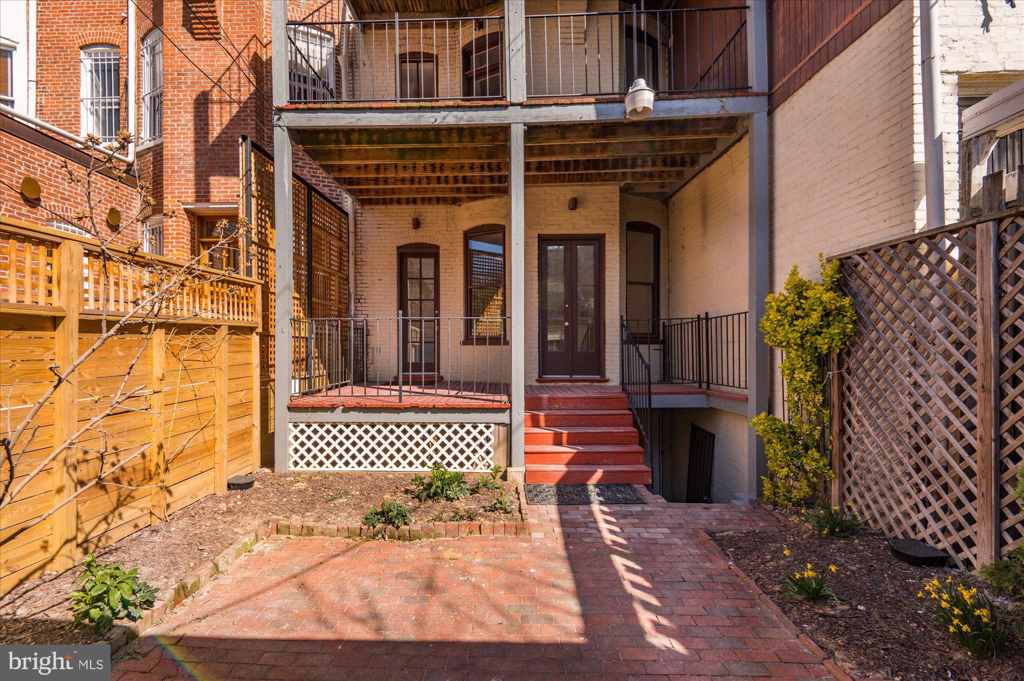 DUPONT CIRCLE - Residential Lease
