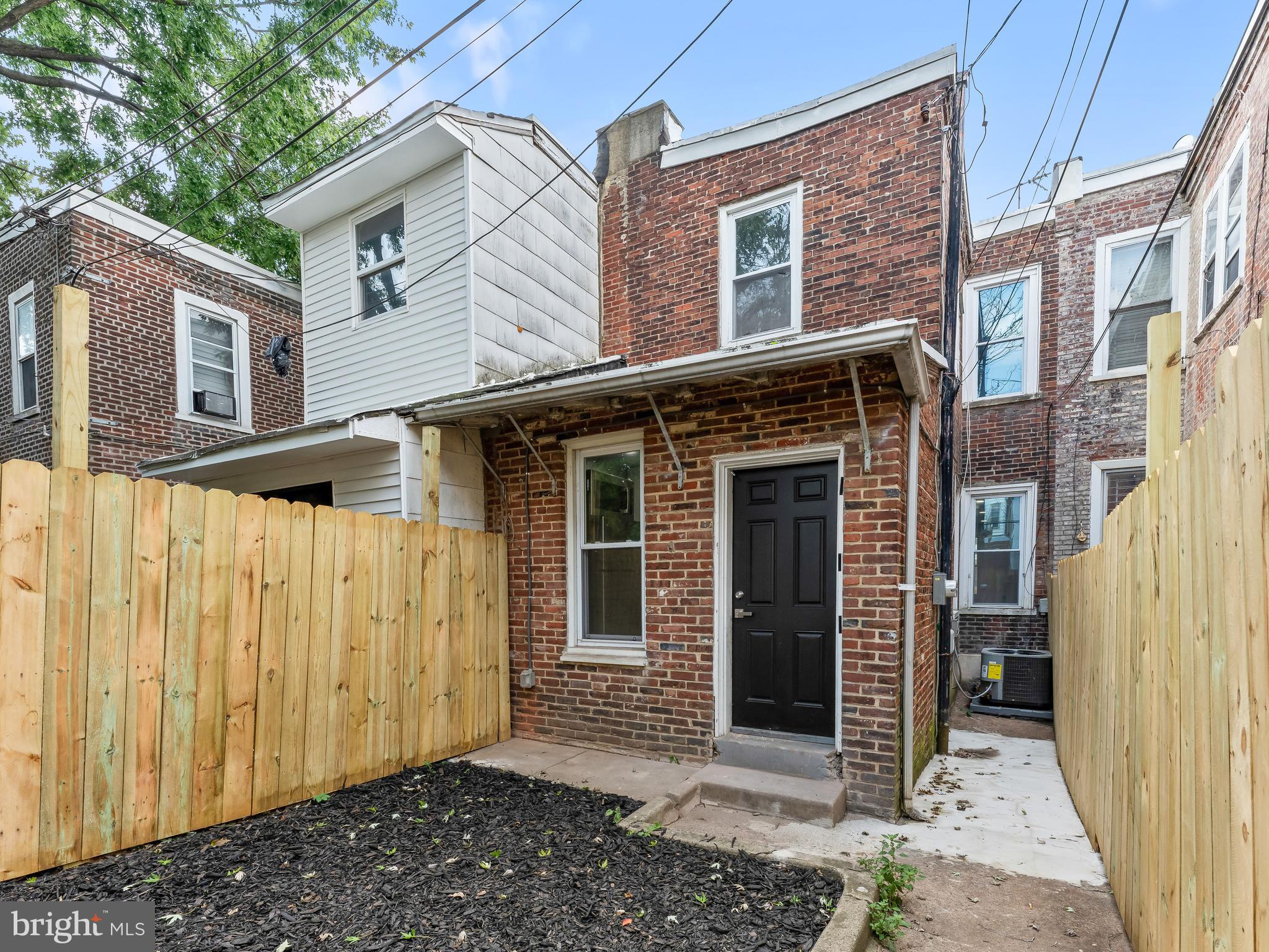 WEST PHILADELPHIA - Residential