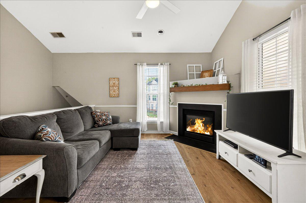 LAKESIDE AT SOUTH RIDING - Residential