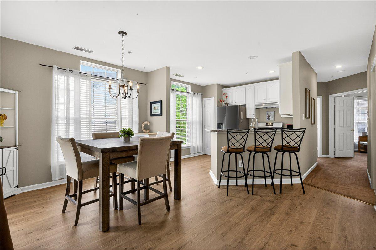 LAKESIDE AT SOUTH RIDING - Residential