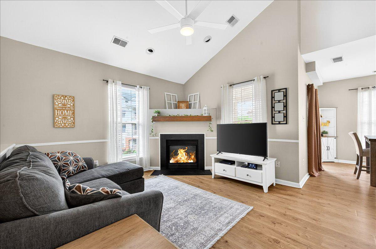 LAKESIDE AT SOUTH RIDING - Residential