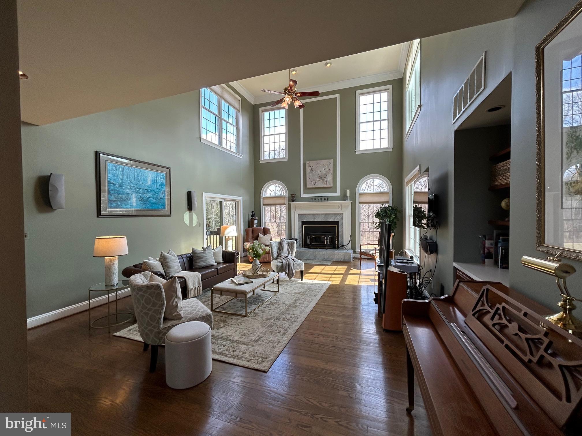 THE CHASE - Residential