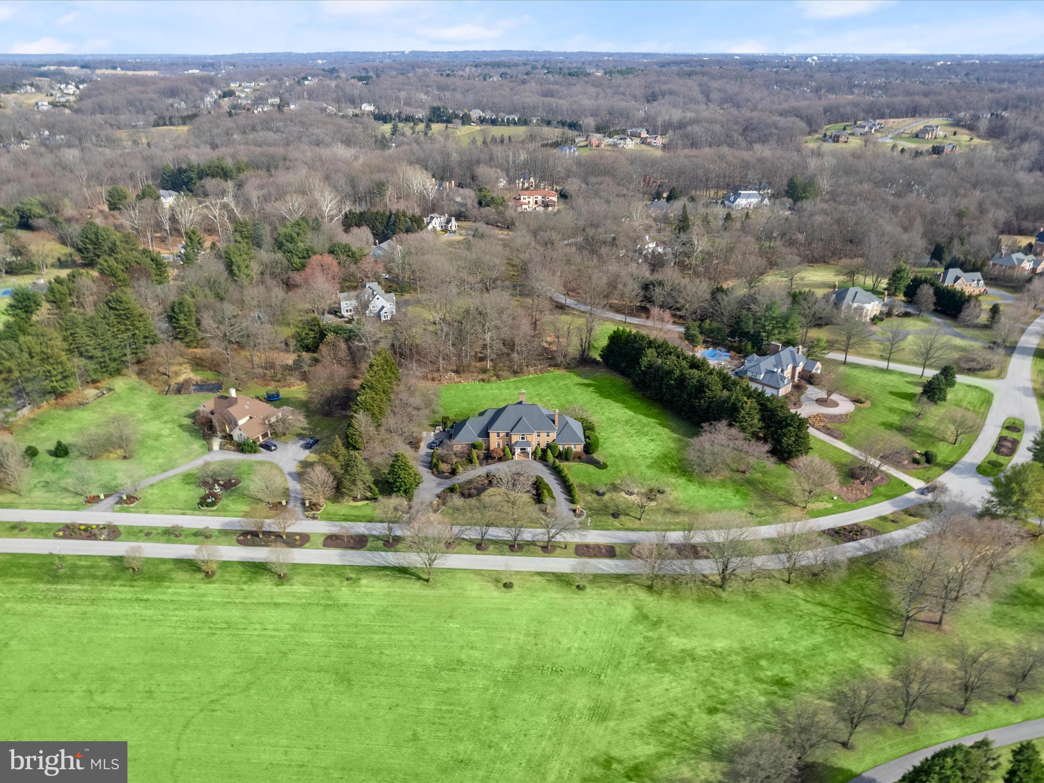 THE CHASE - Residential