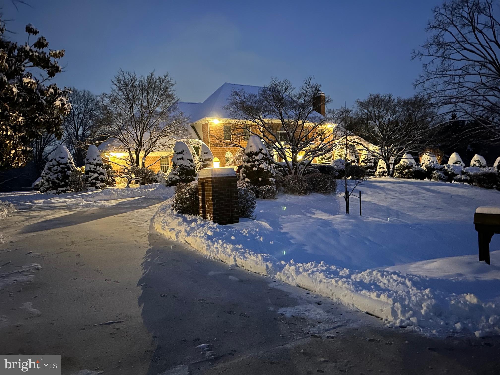 THE CHASE - Residential