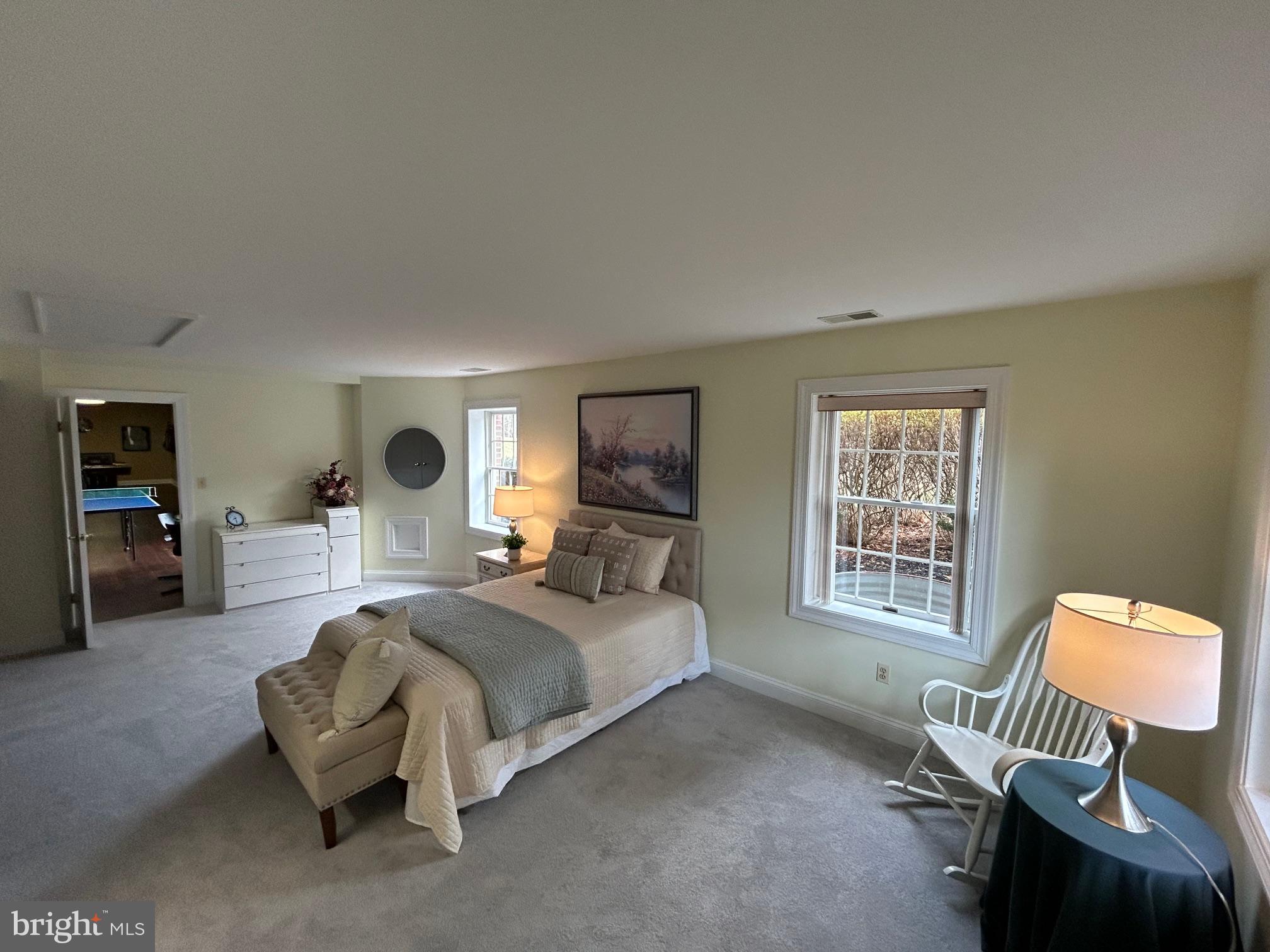 THE CHASE - Residential