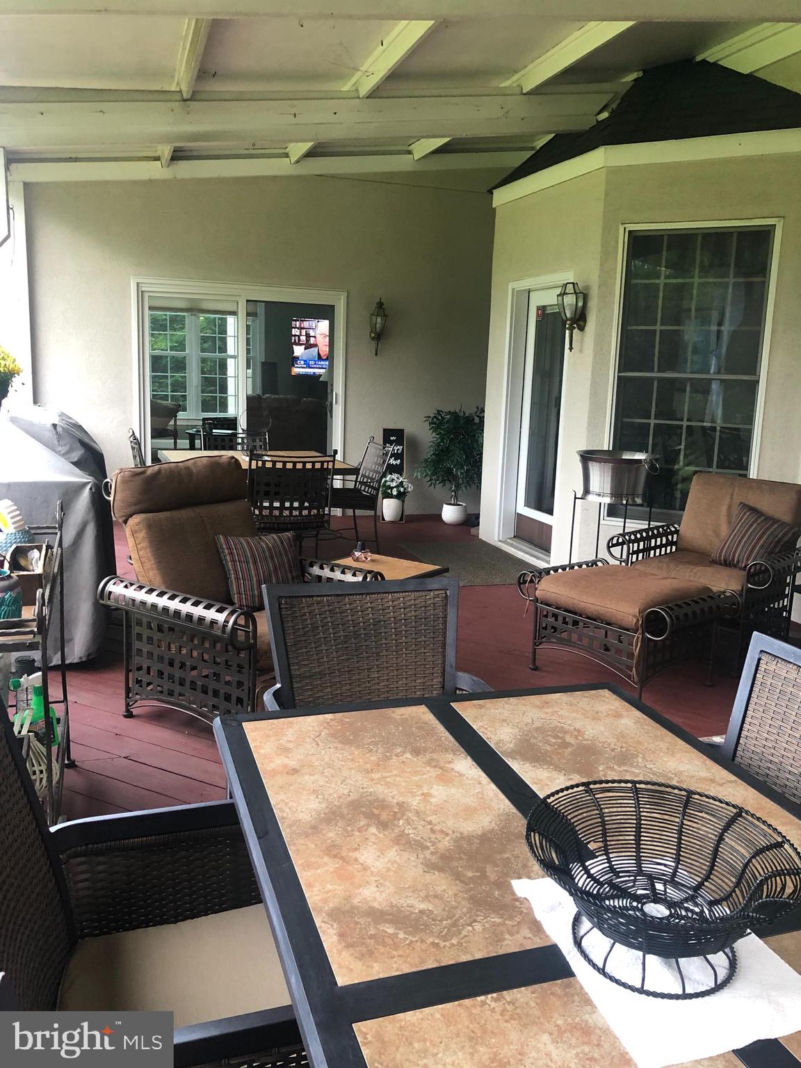 THE CHASE - Residential