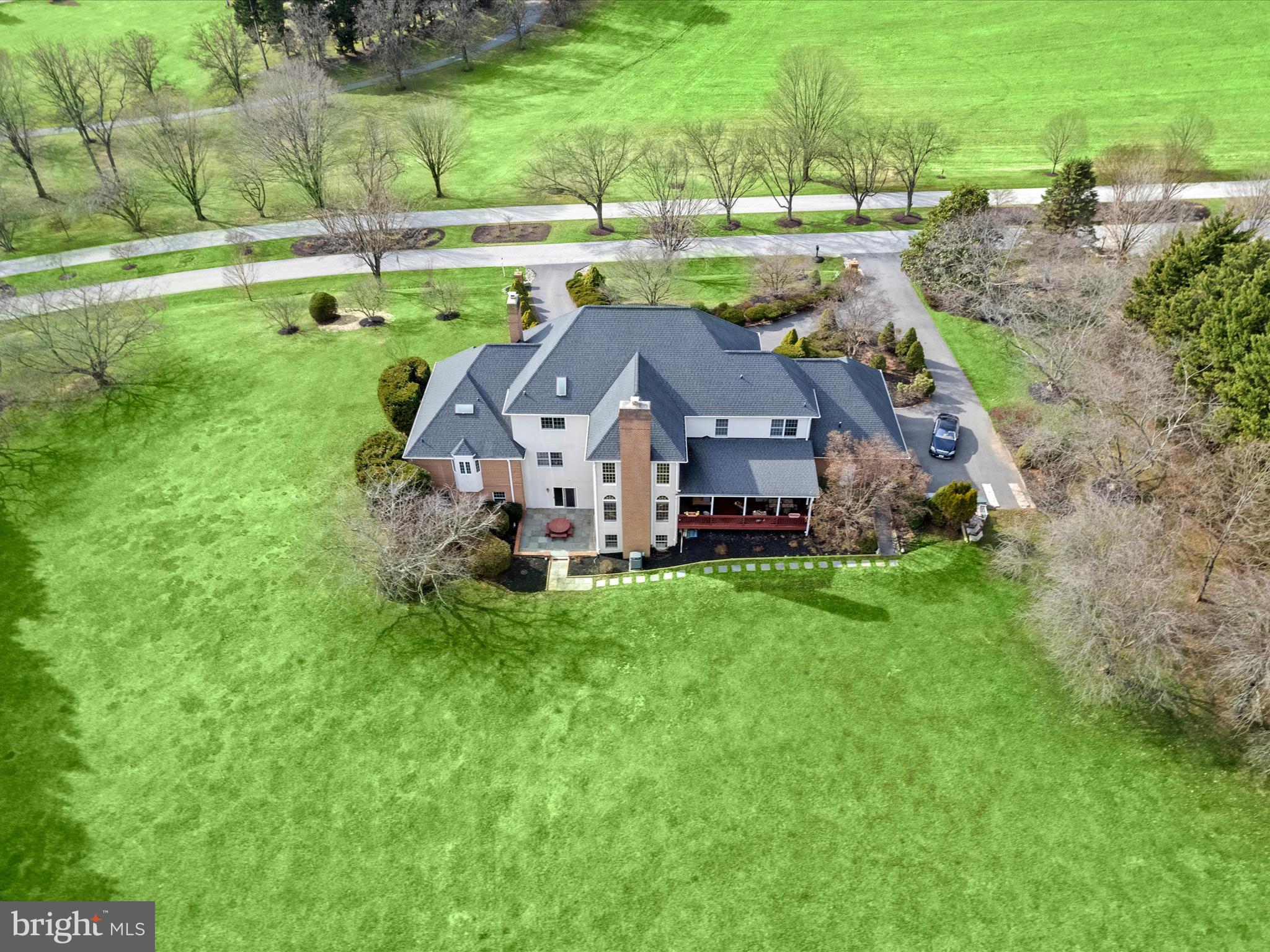 THE CHASE - Residential