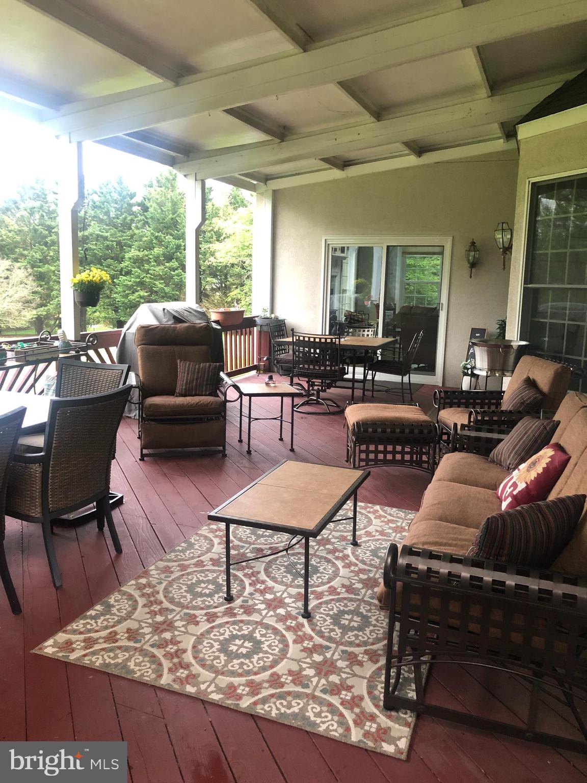 THE CHASE - Residential