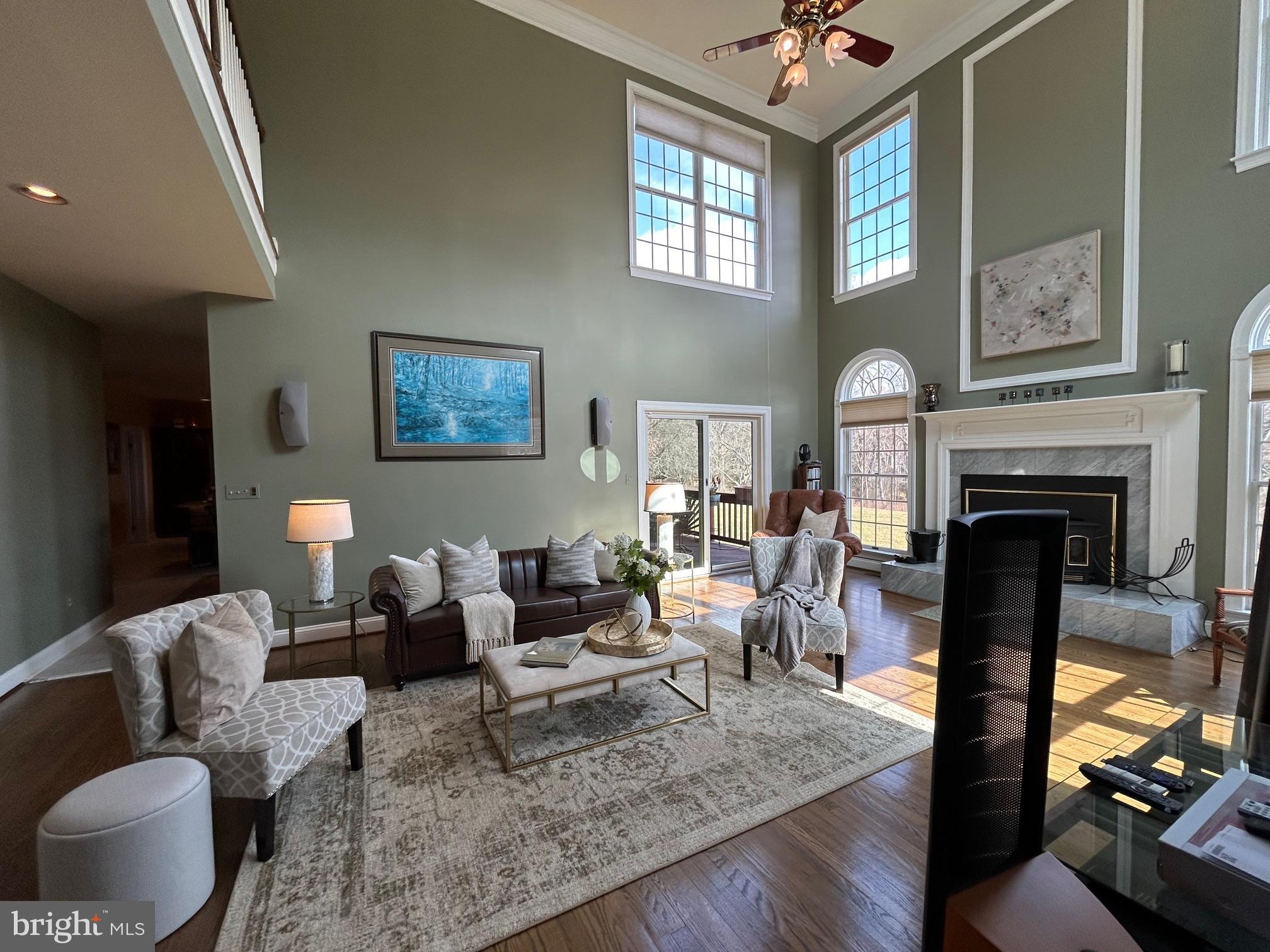 THE CHASE - Residential