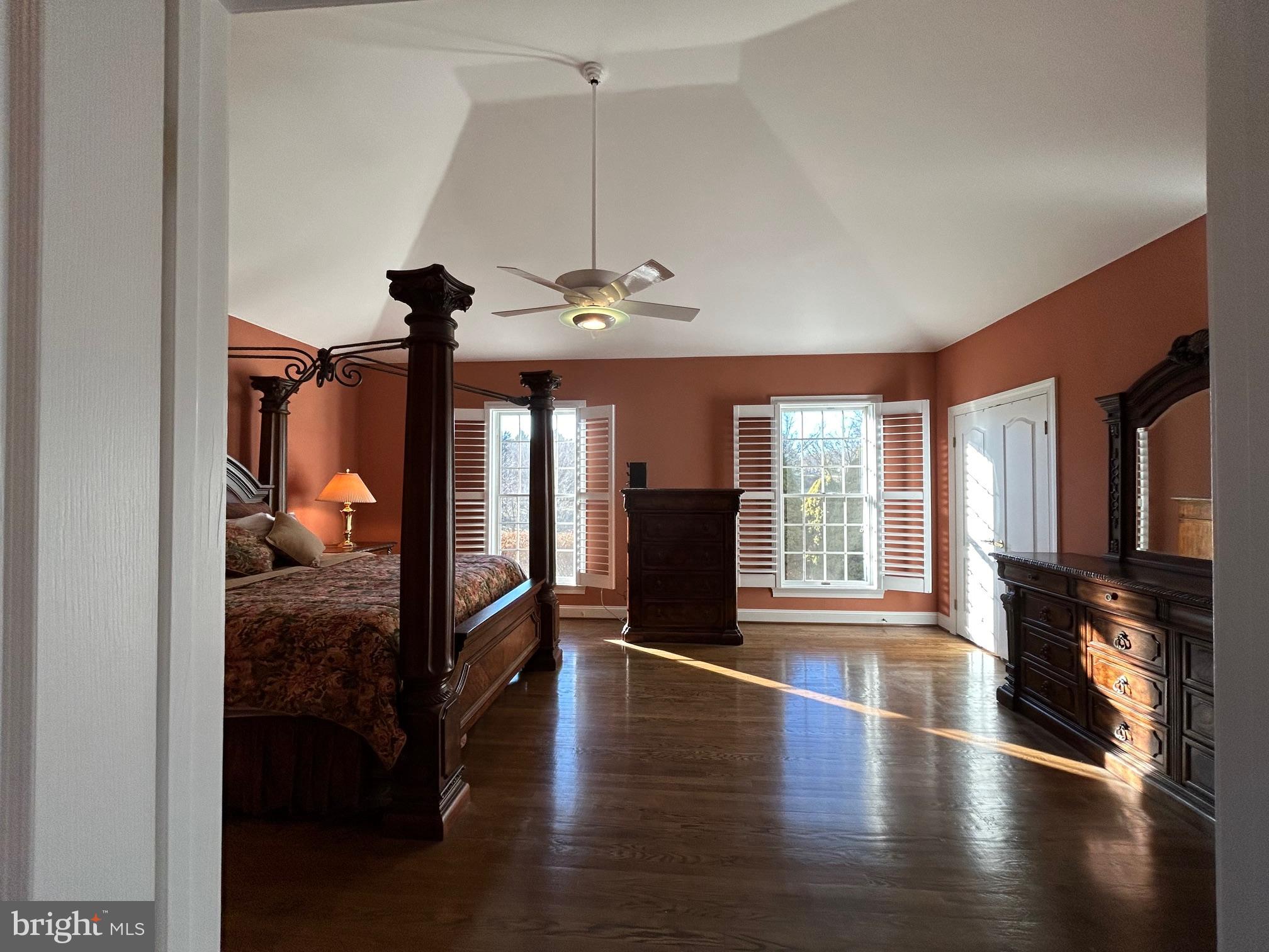 THE CHASE - Residential