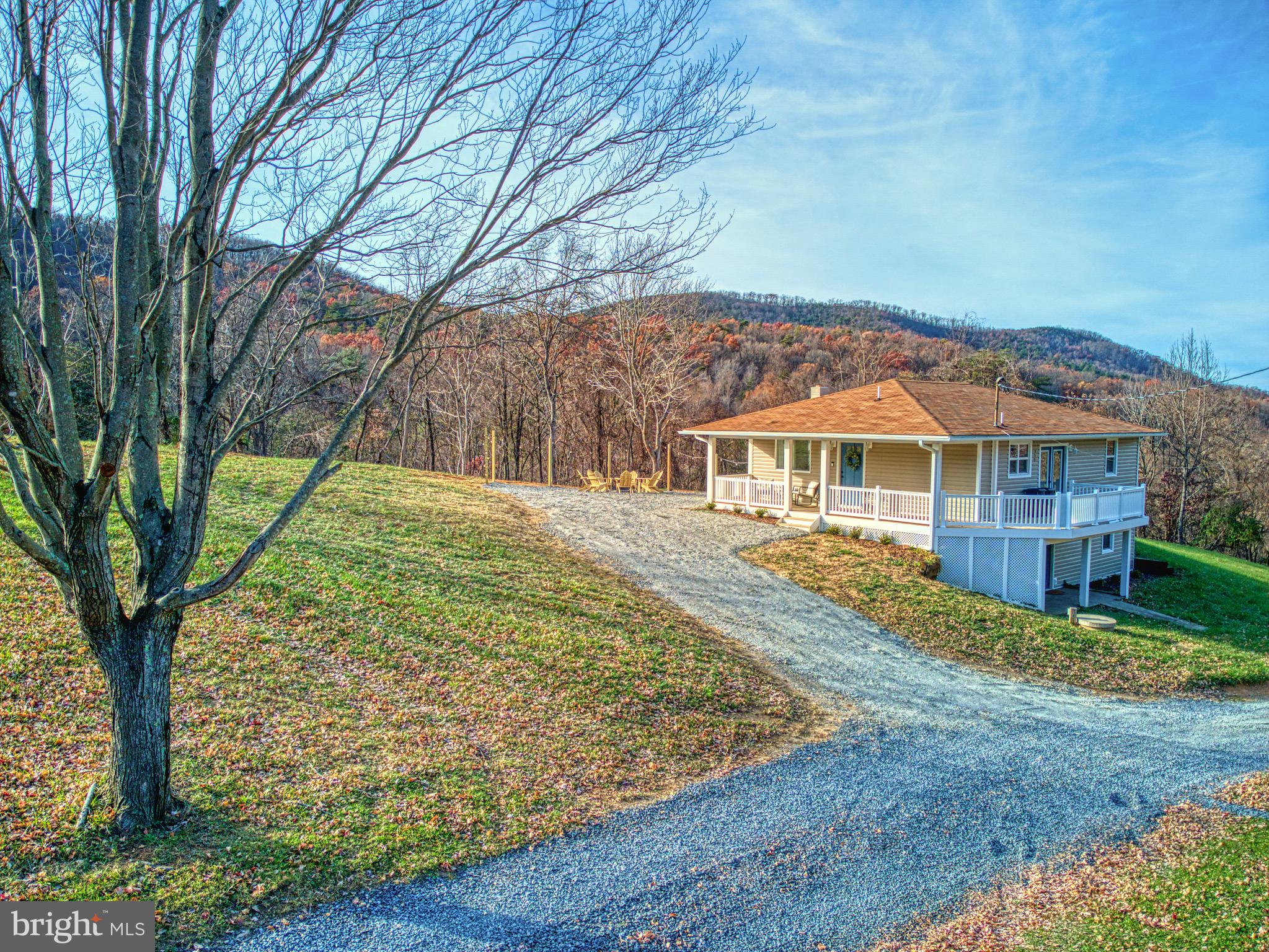 220 VIEW MOUNTAIN ROAD