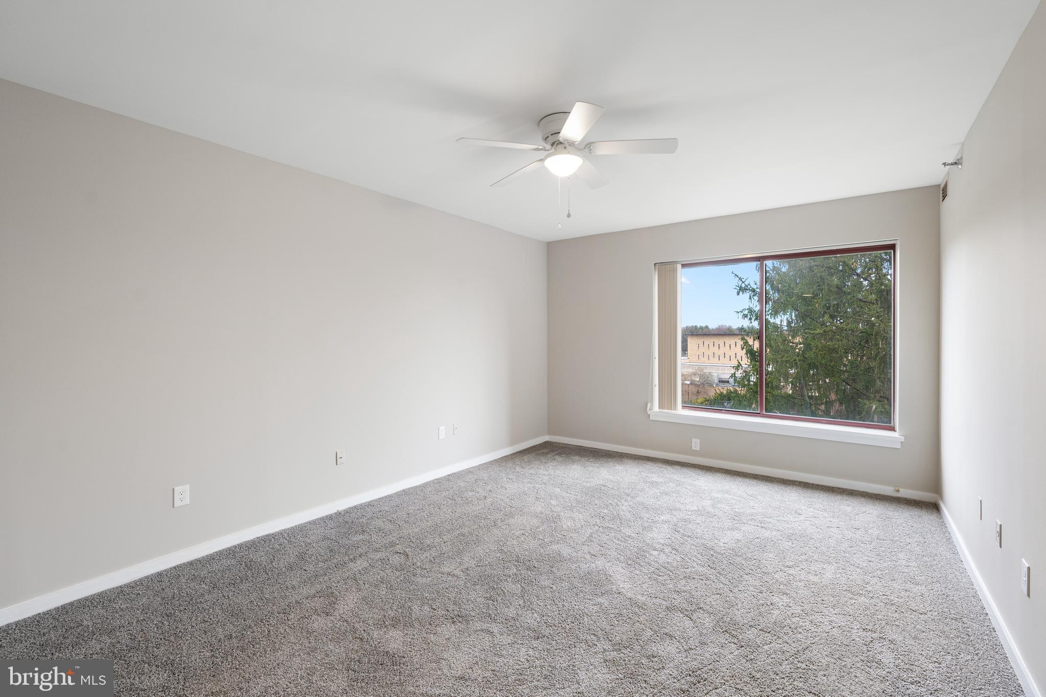 ANNEN WOODS - Residential