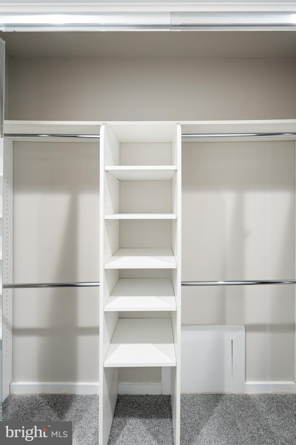 ANNEN WOODS - Residential