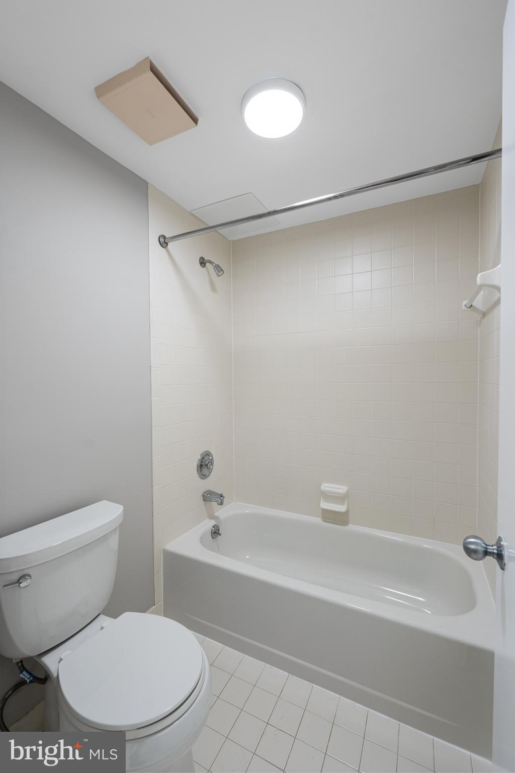 ANNEN WOODS - Residential