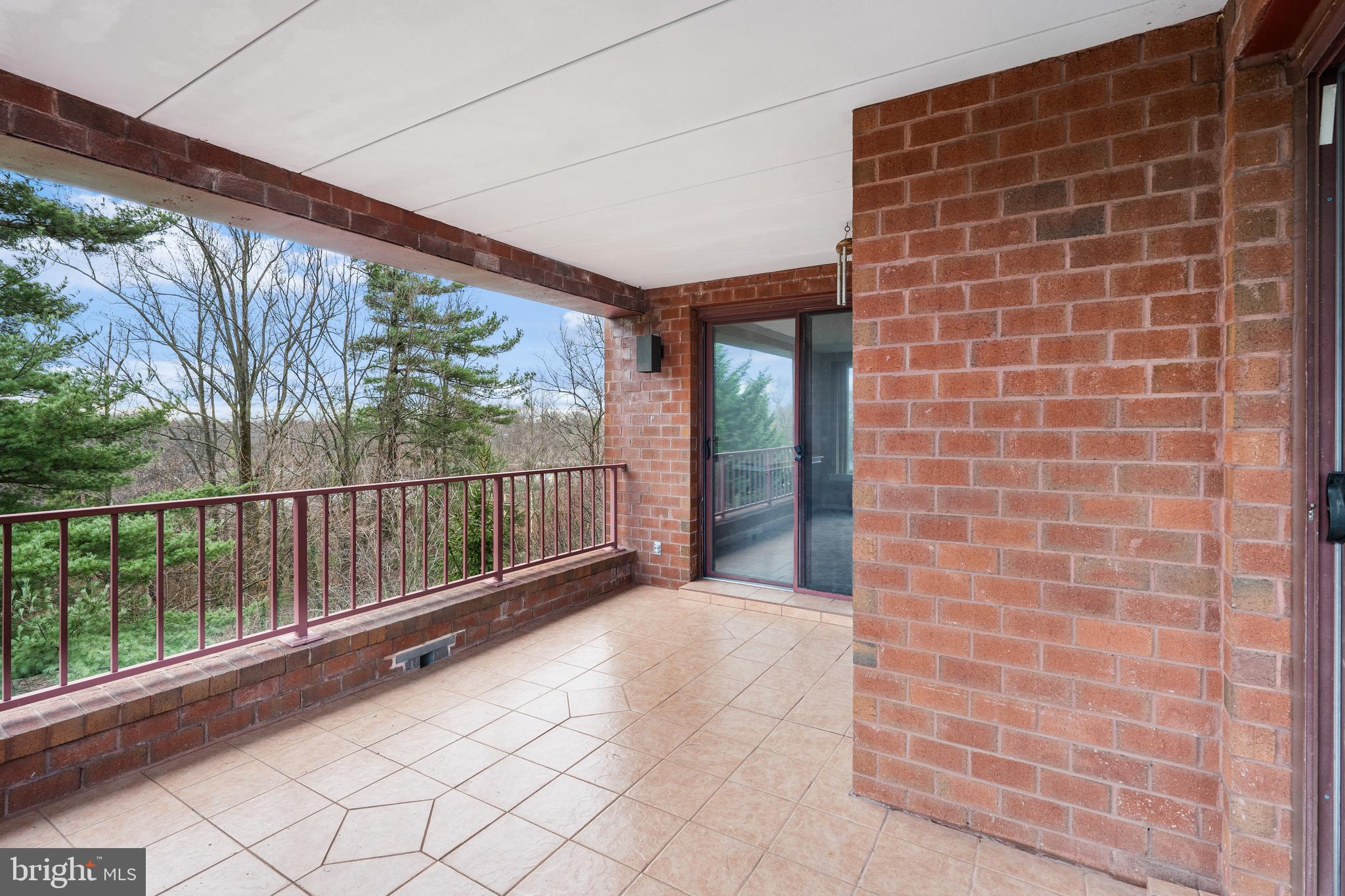 ANNEN WOODS - Residential