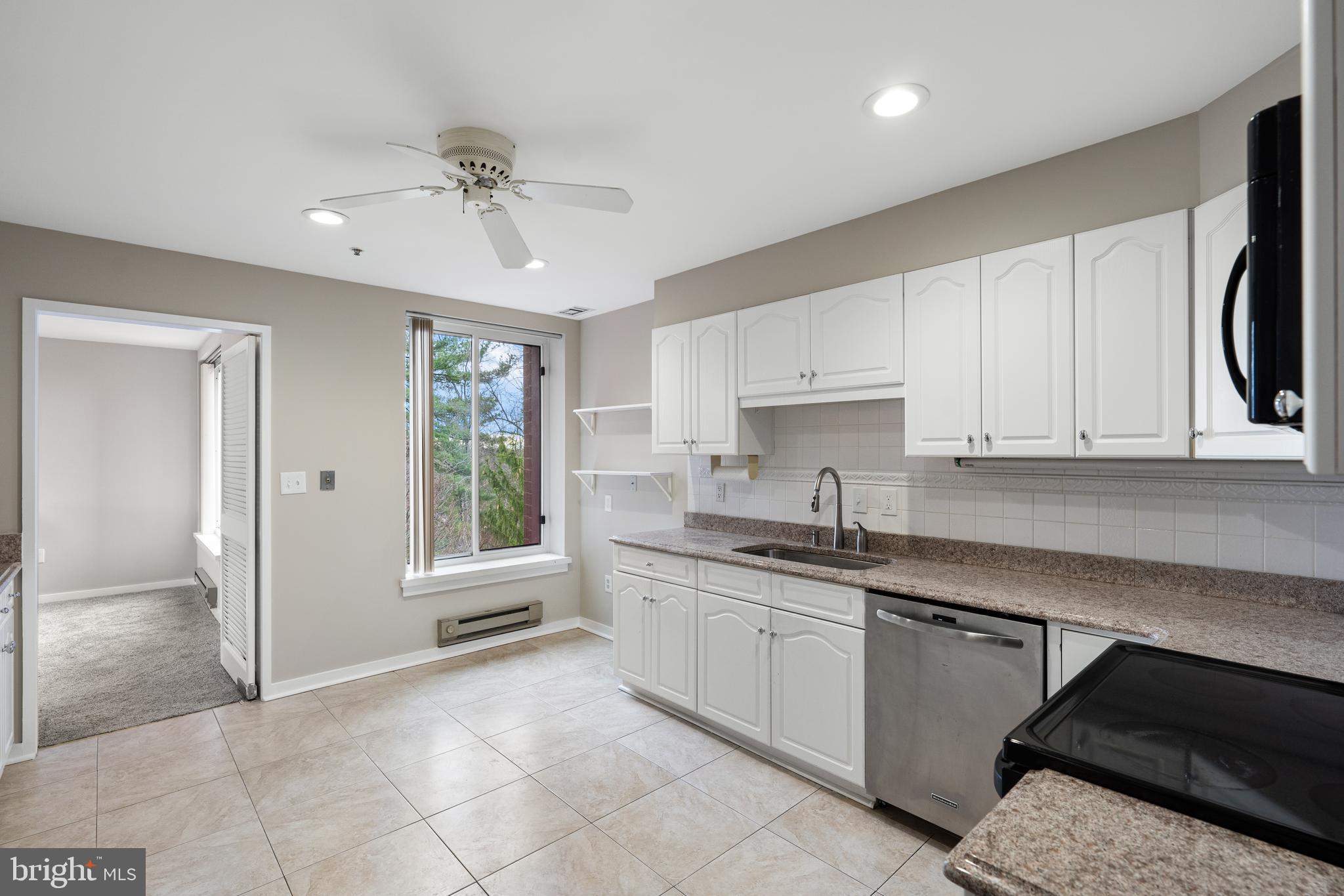 ANNEN WOODS - Residential