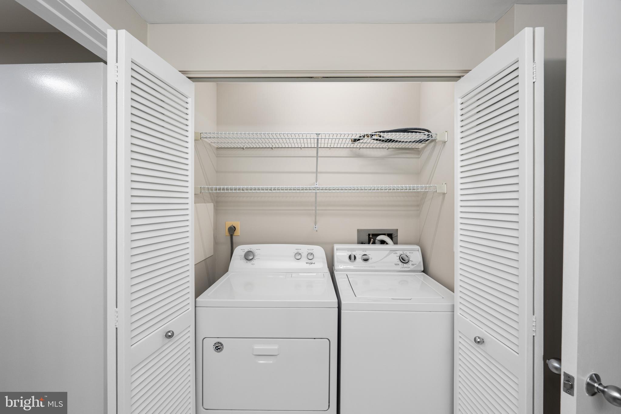 ANNEN WOODS - Residential