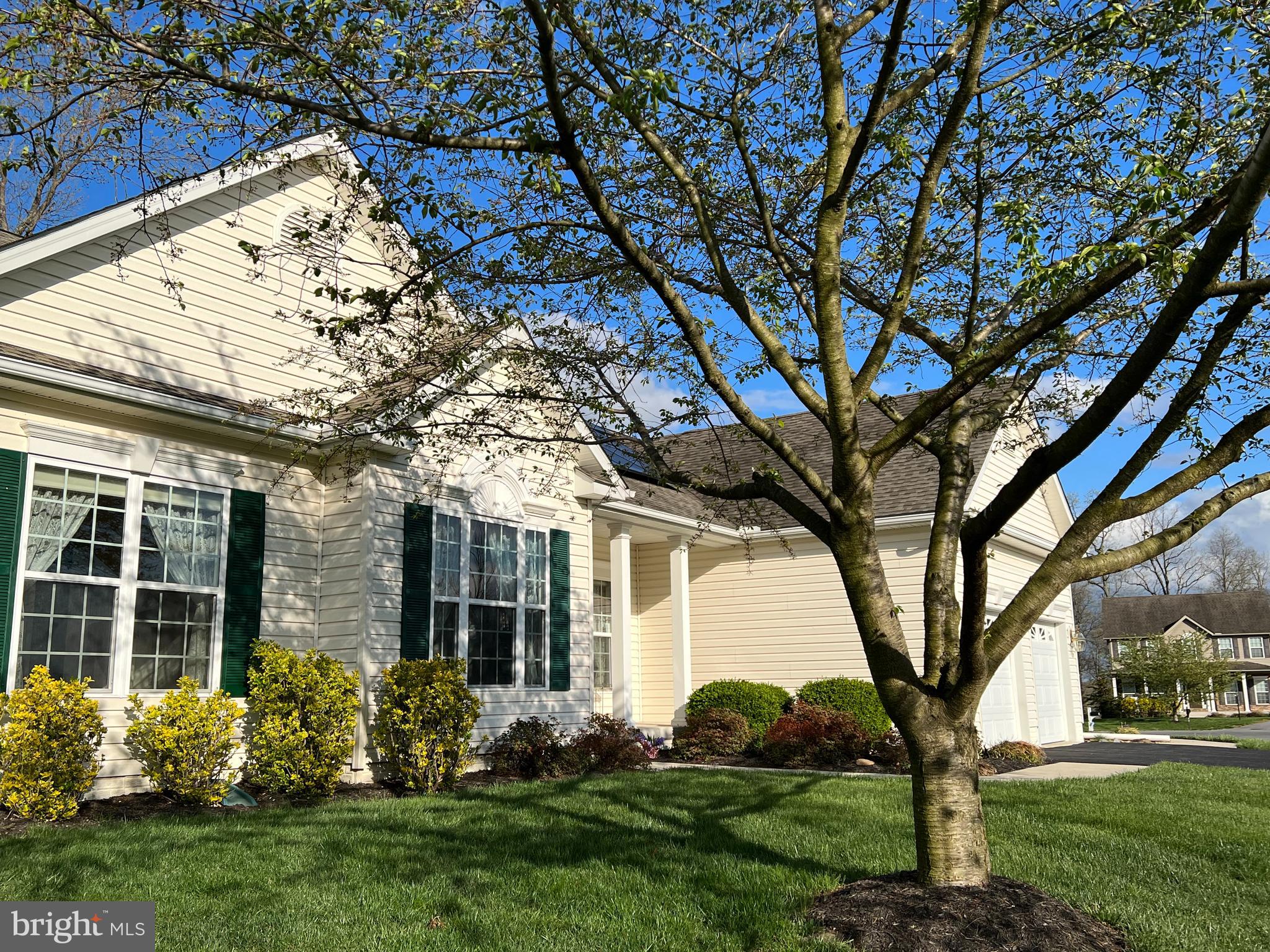 BROOKFIELD ON THE POTOMAC - Residential