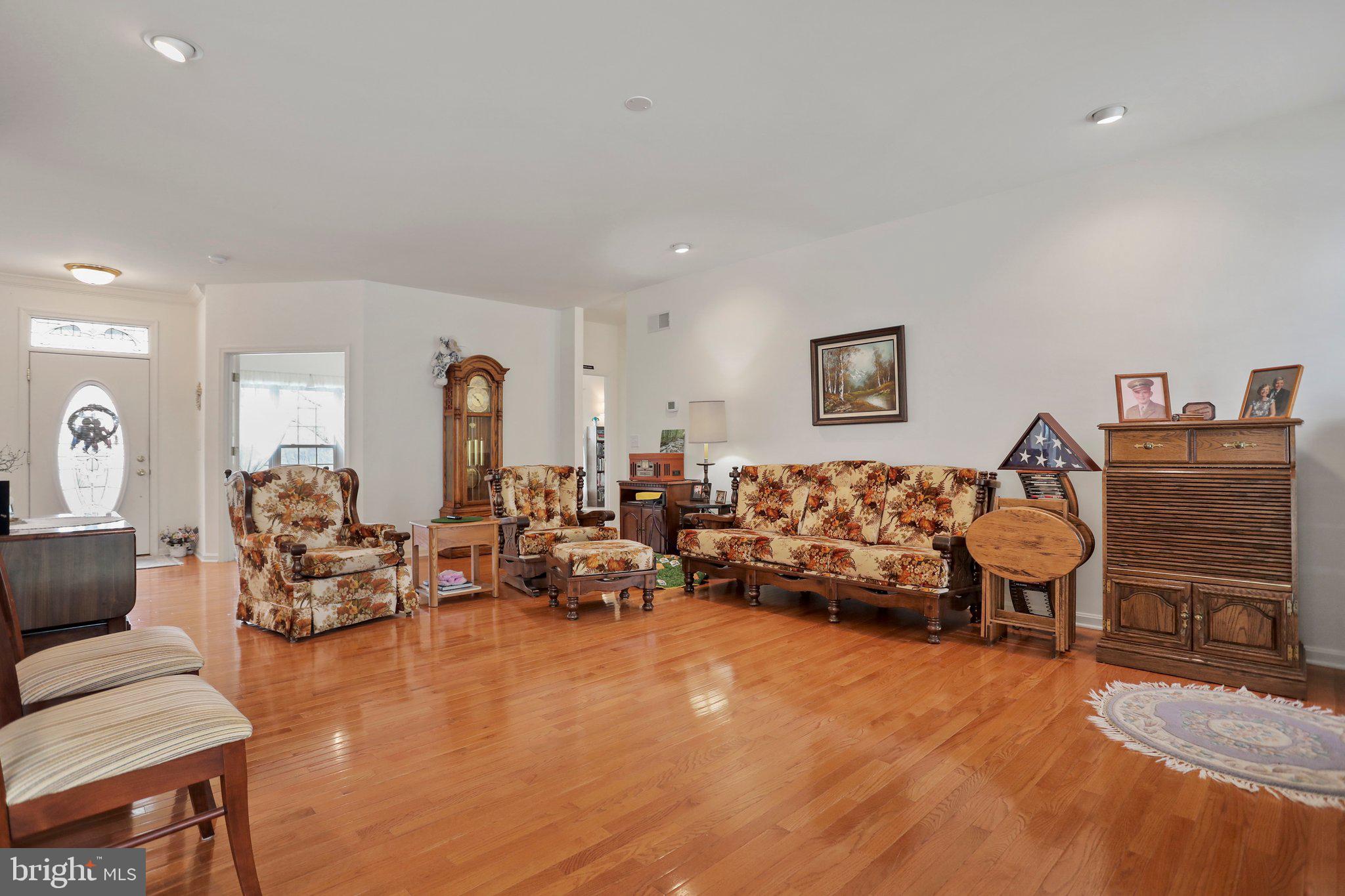 BROOKFIELD ON THE POTOMAC - Residential