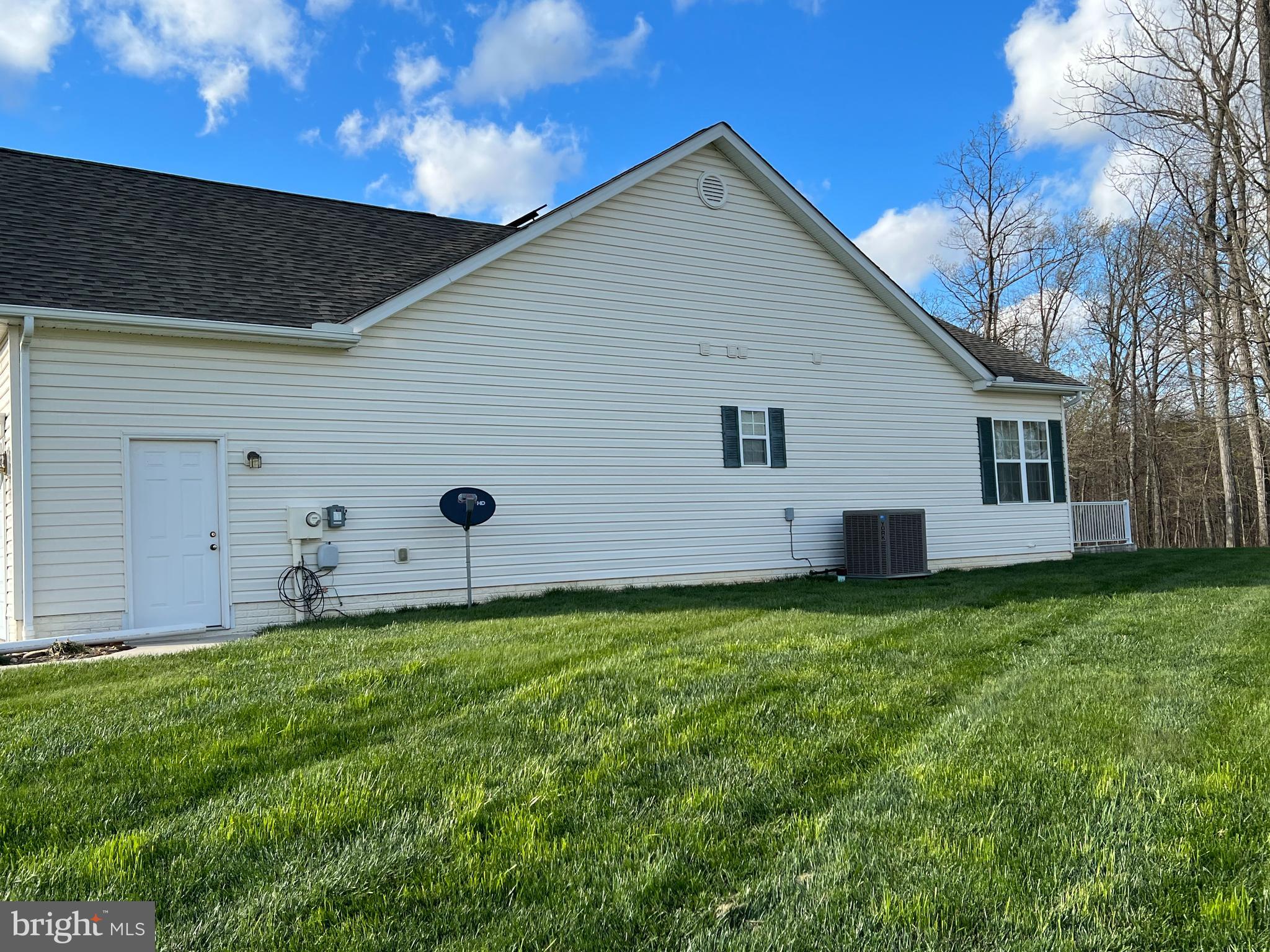 BROOKFIELD ON THE POTOMAC - Residential
