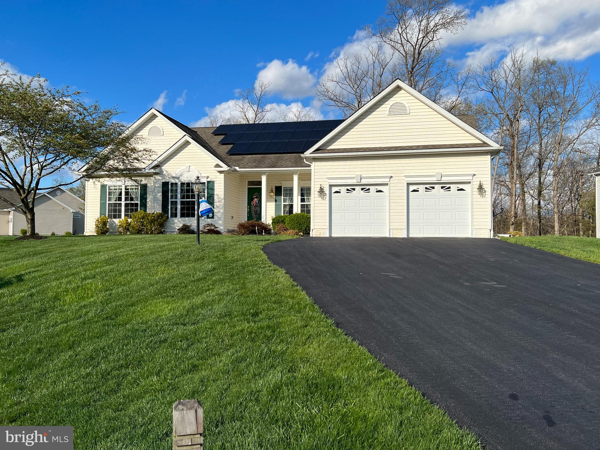 BROOKFIELD ON THE POTOMAC - Residential
