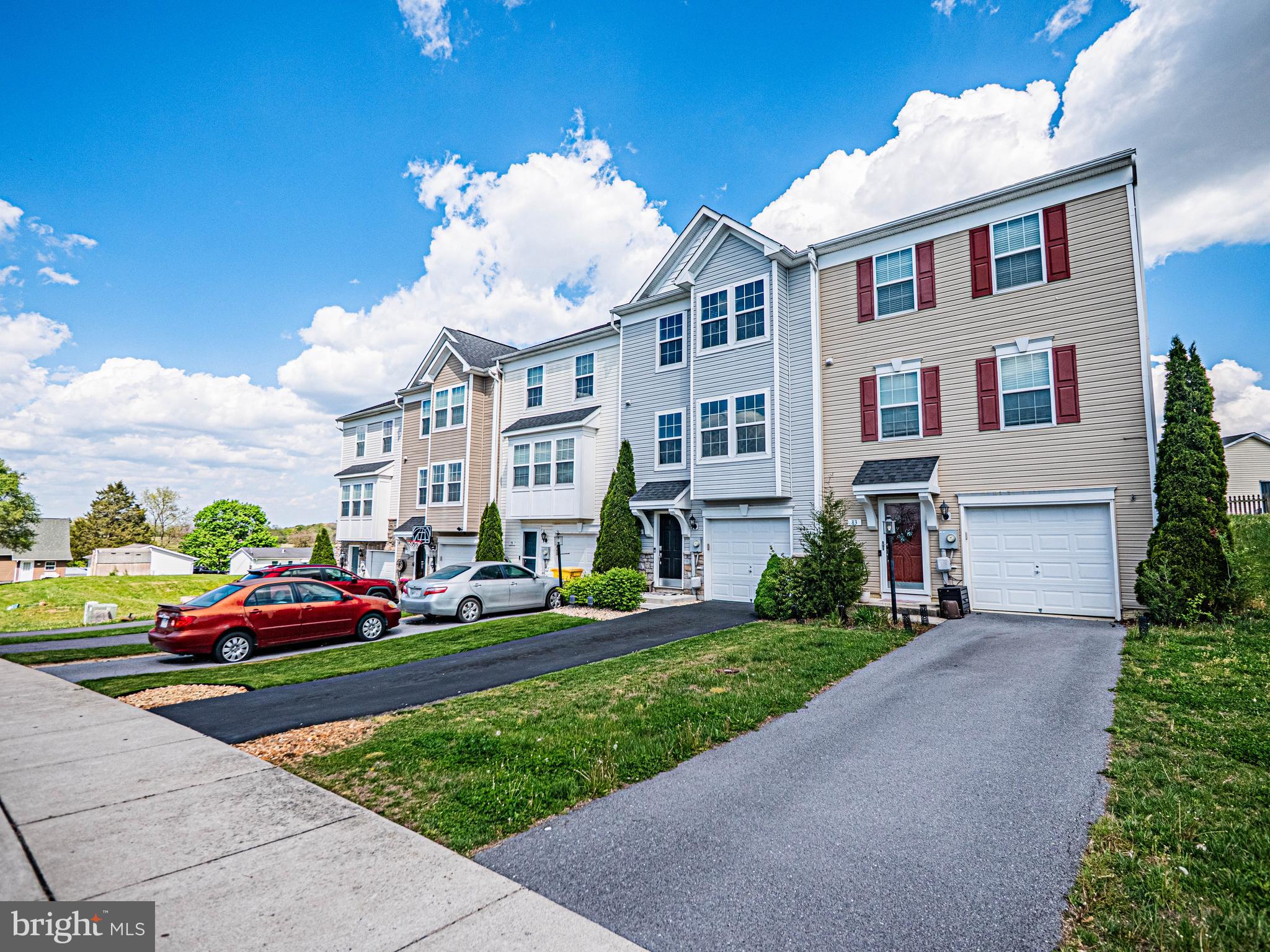 KENSINGTON TERRACE - Residential