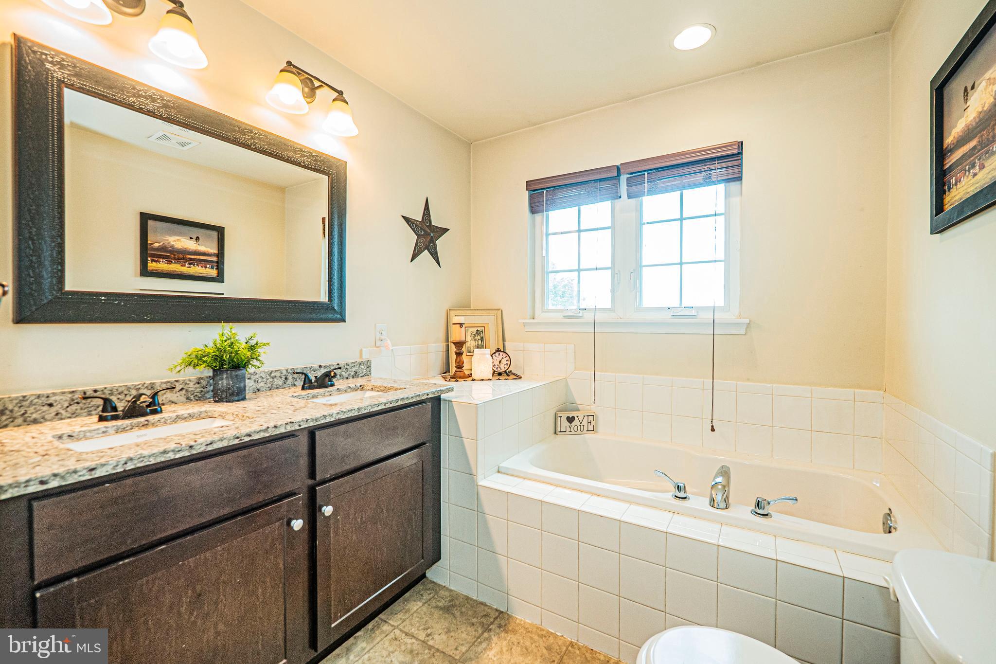 KENSINGTON TERRACE - Residential